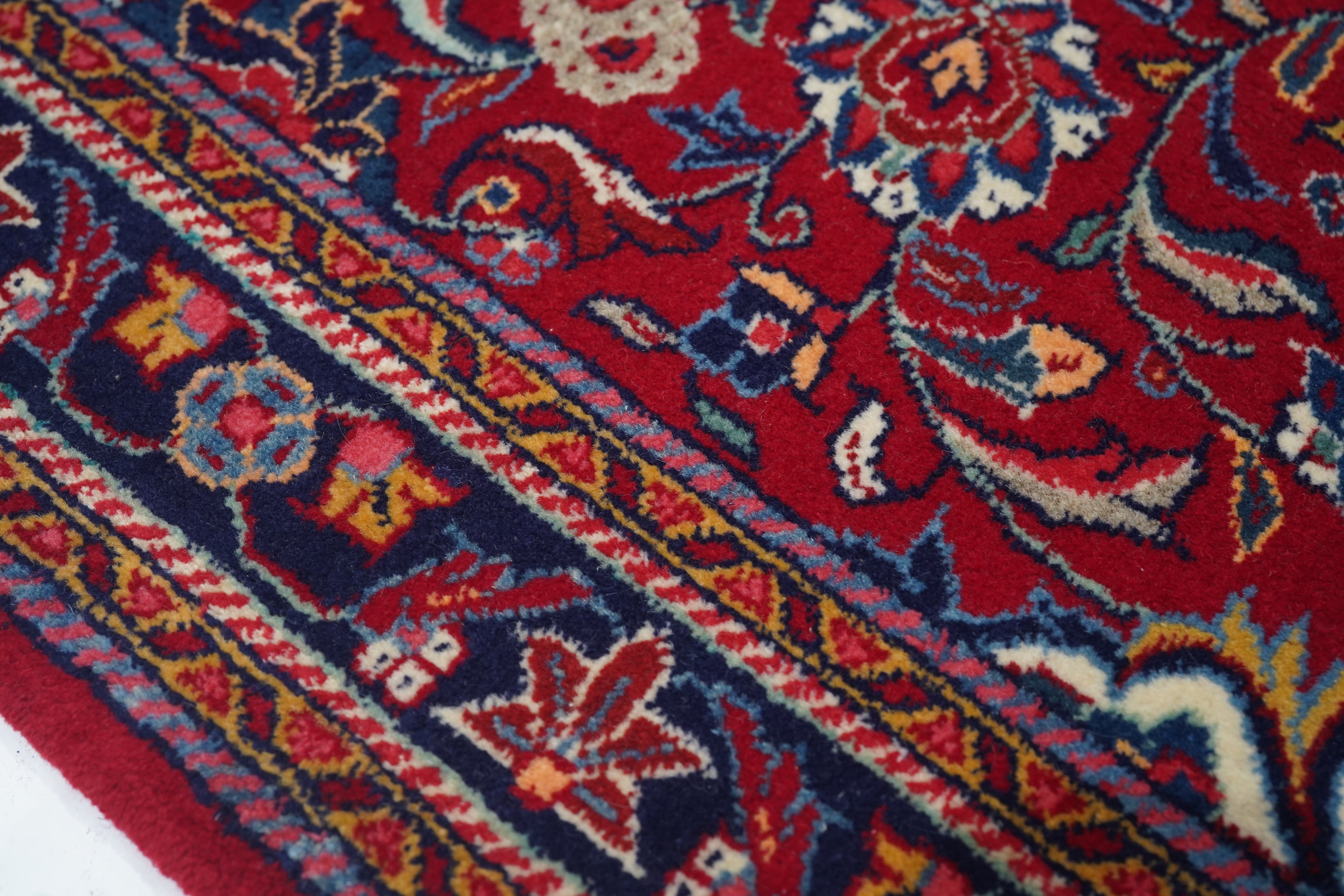 Fine Vintage Farahan Sarouk Rug 2'3'' x 4'6''