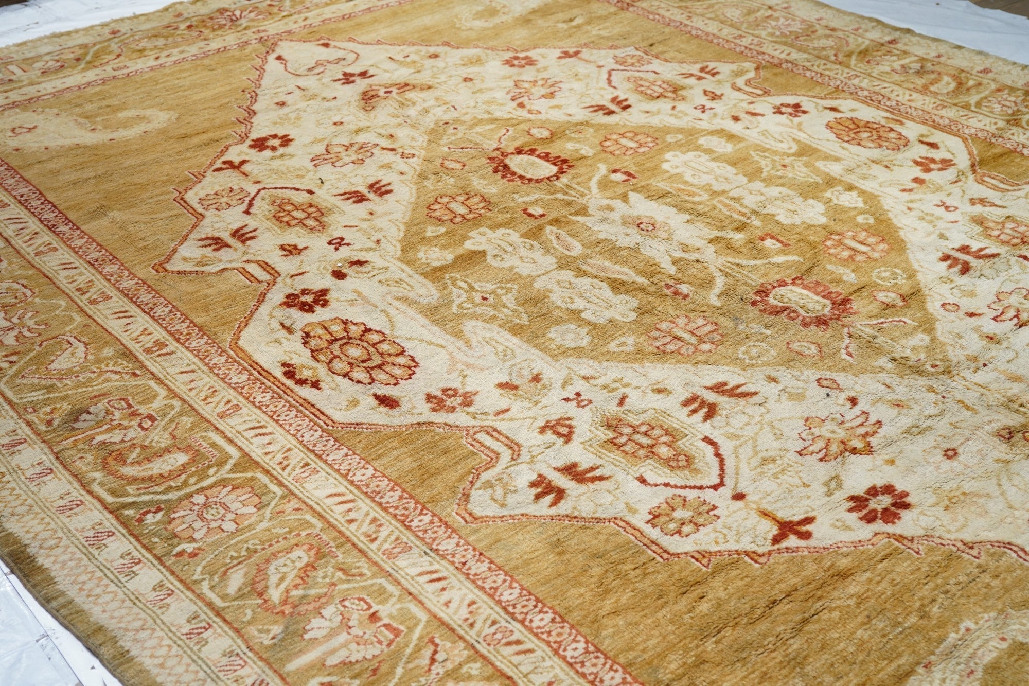 Antique Oushak Rug 10' x 13'5''