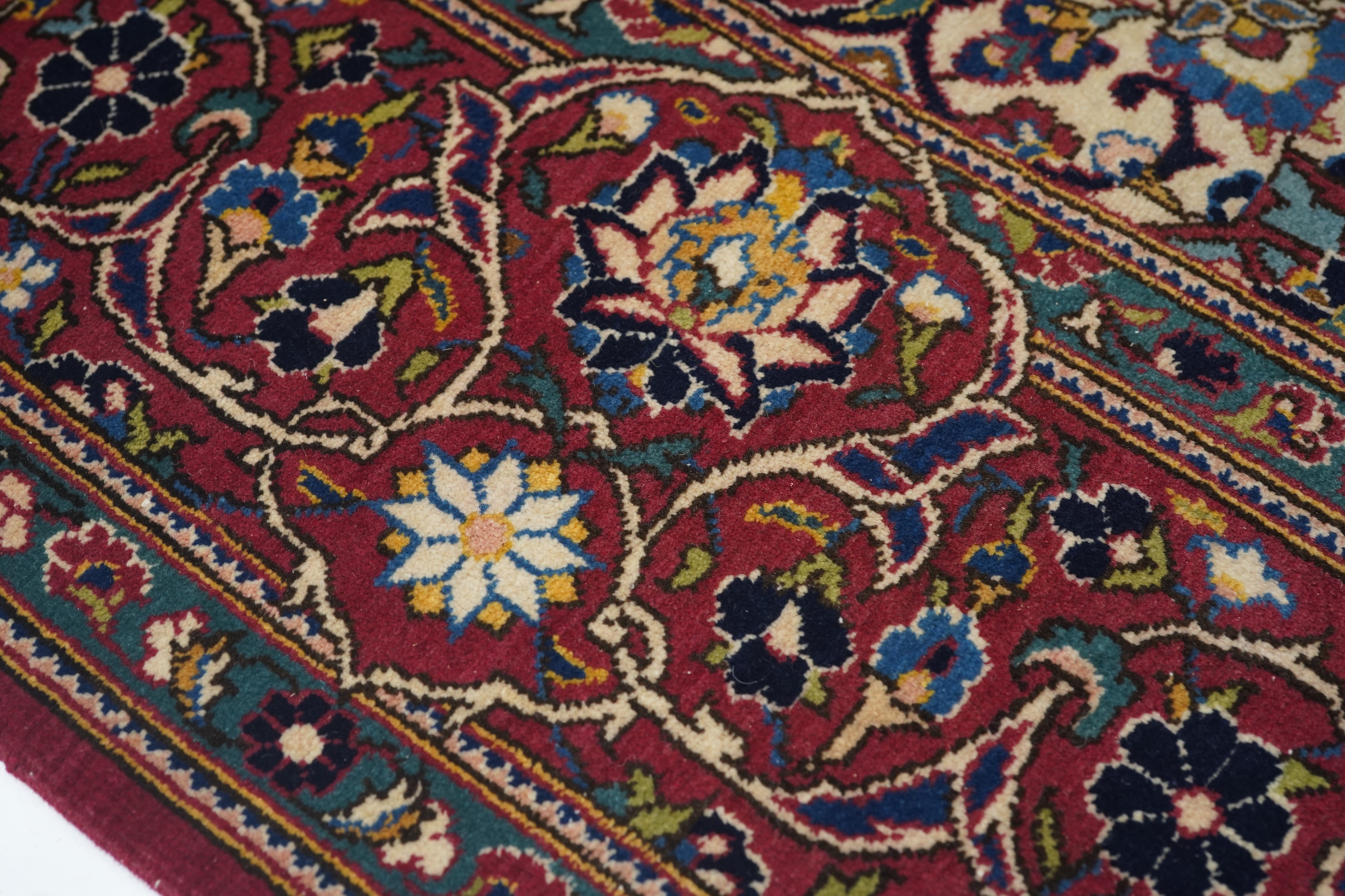 Vintage Kashan Rug 4'7'' x 6'10''