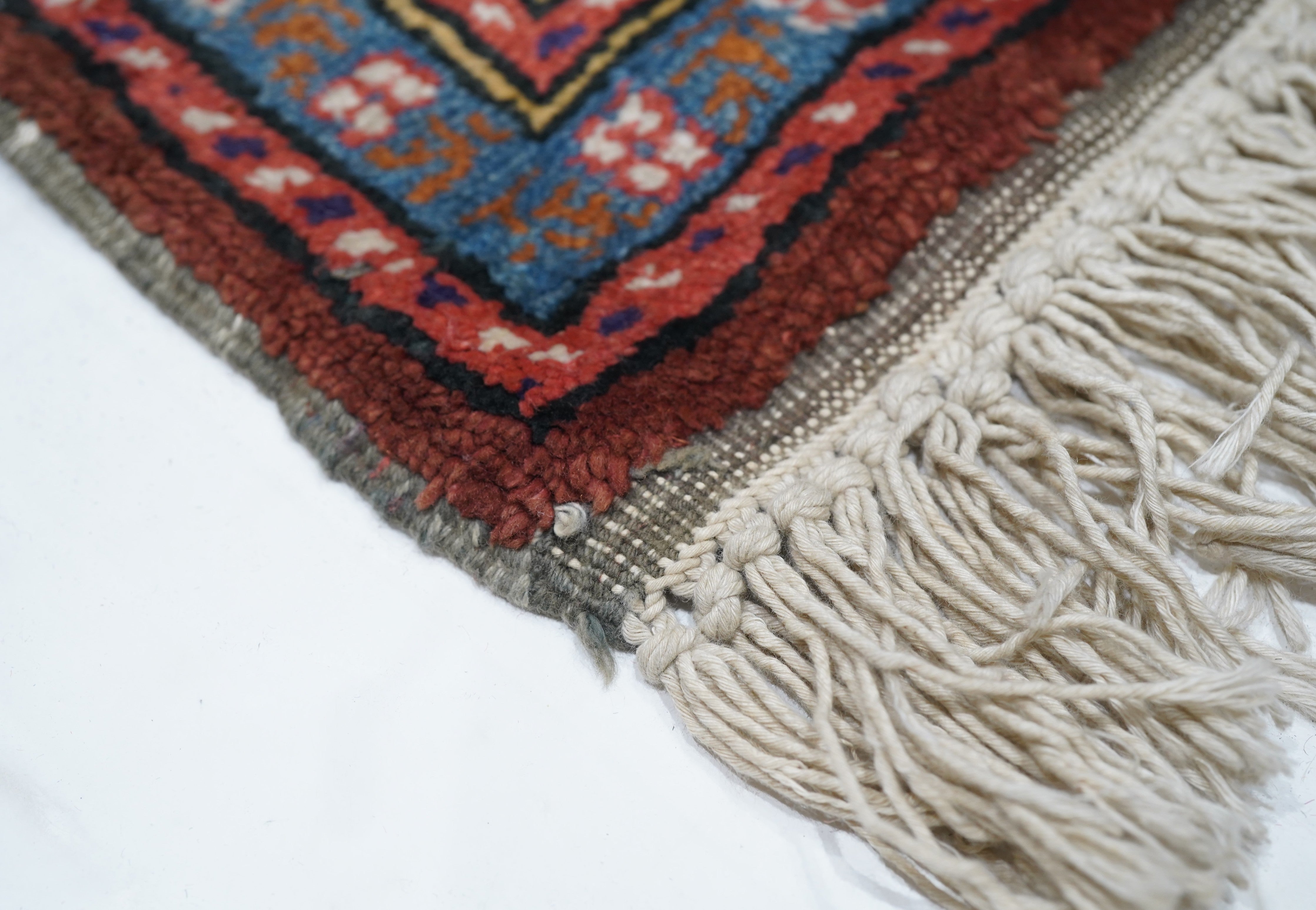Vintage Turkish Rug 3'10'' x 5'9''