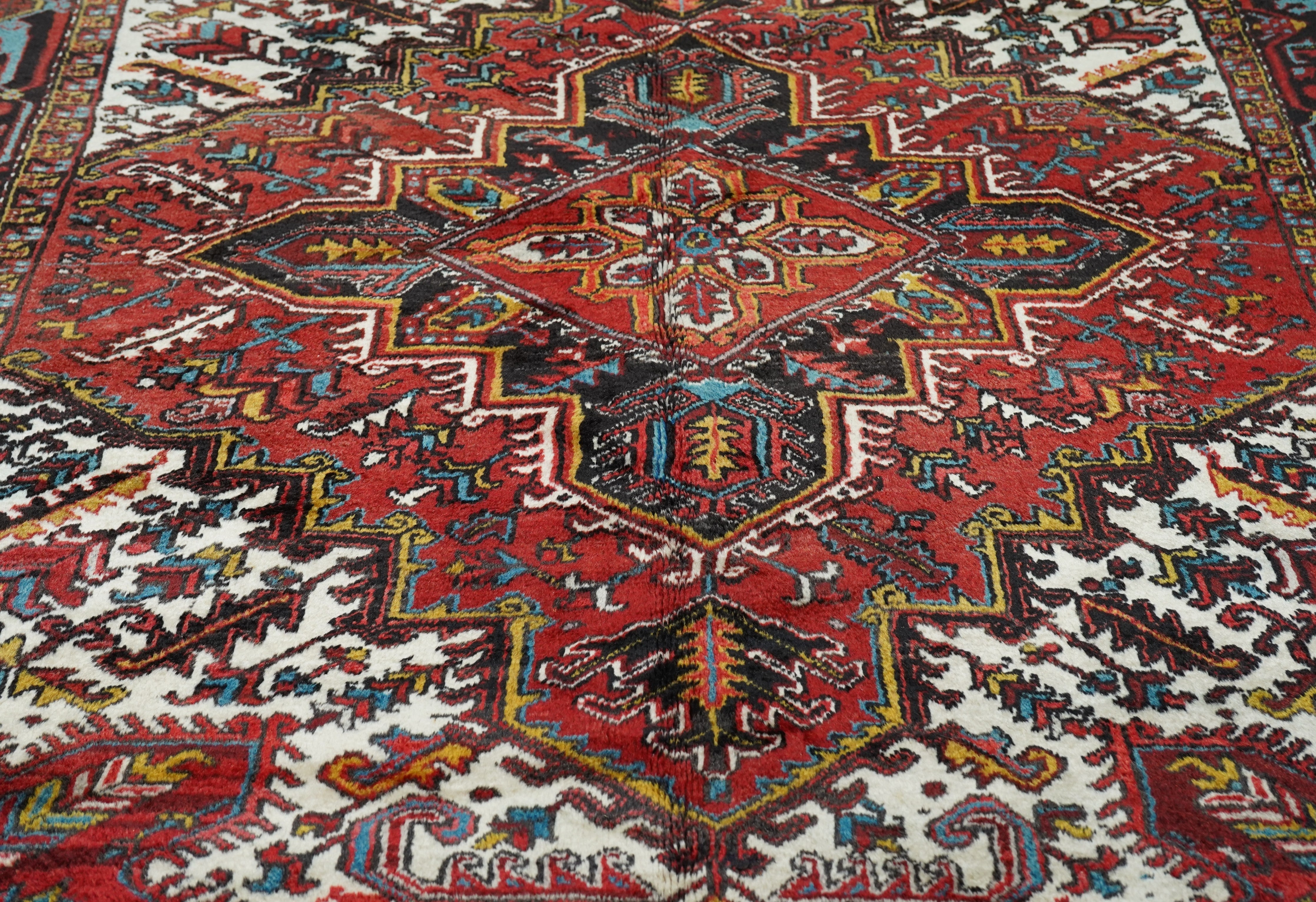 Vintage Heriz Rug 7'3'' x 8'6''