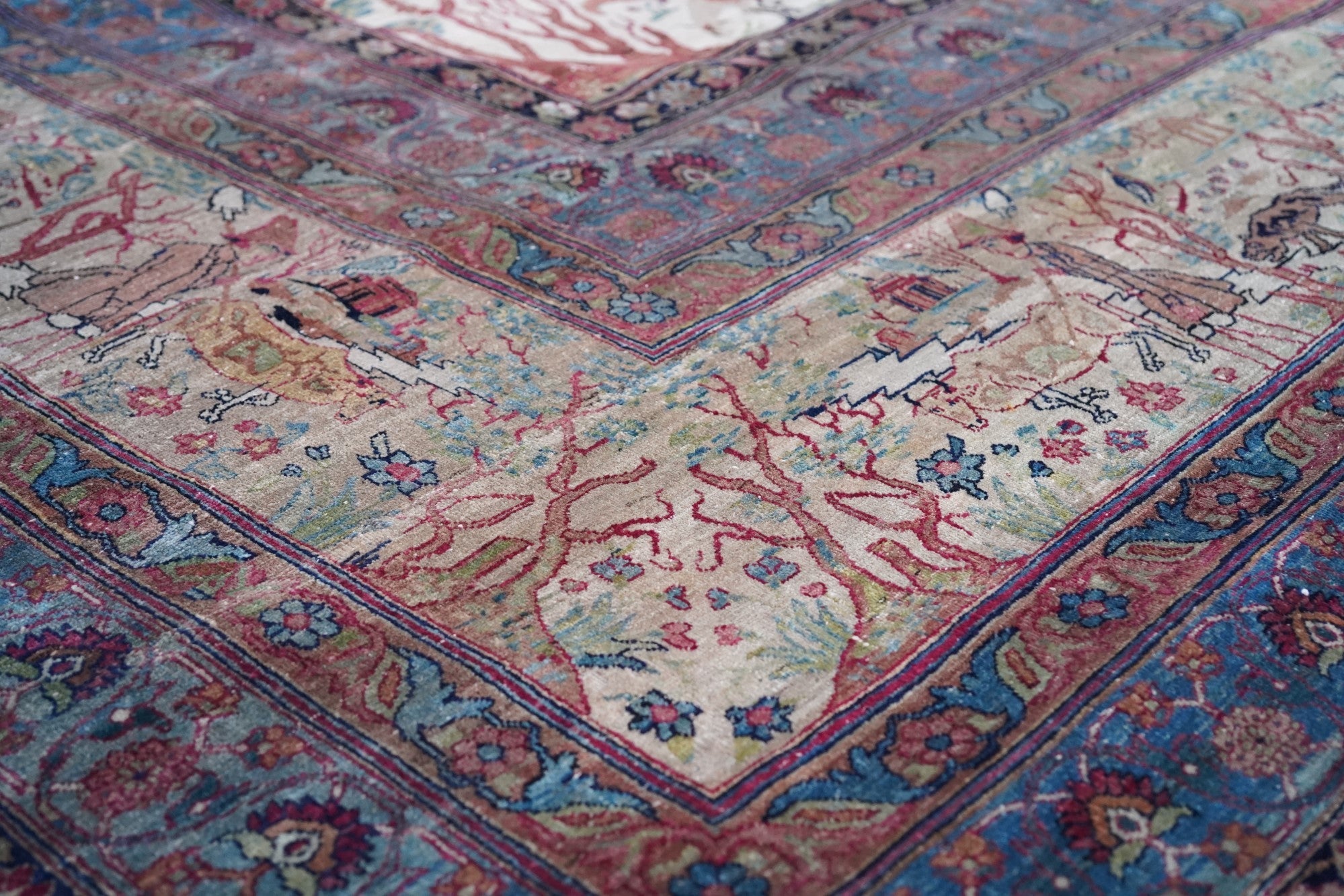 Antique Lavar Kerman Rug 21' x 29' 6'