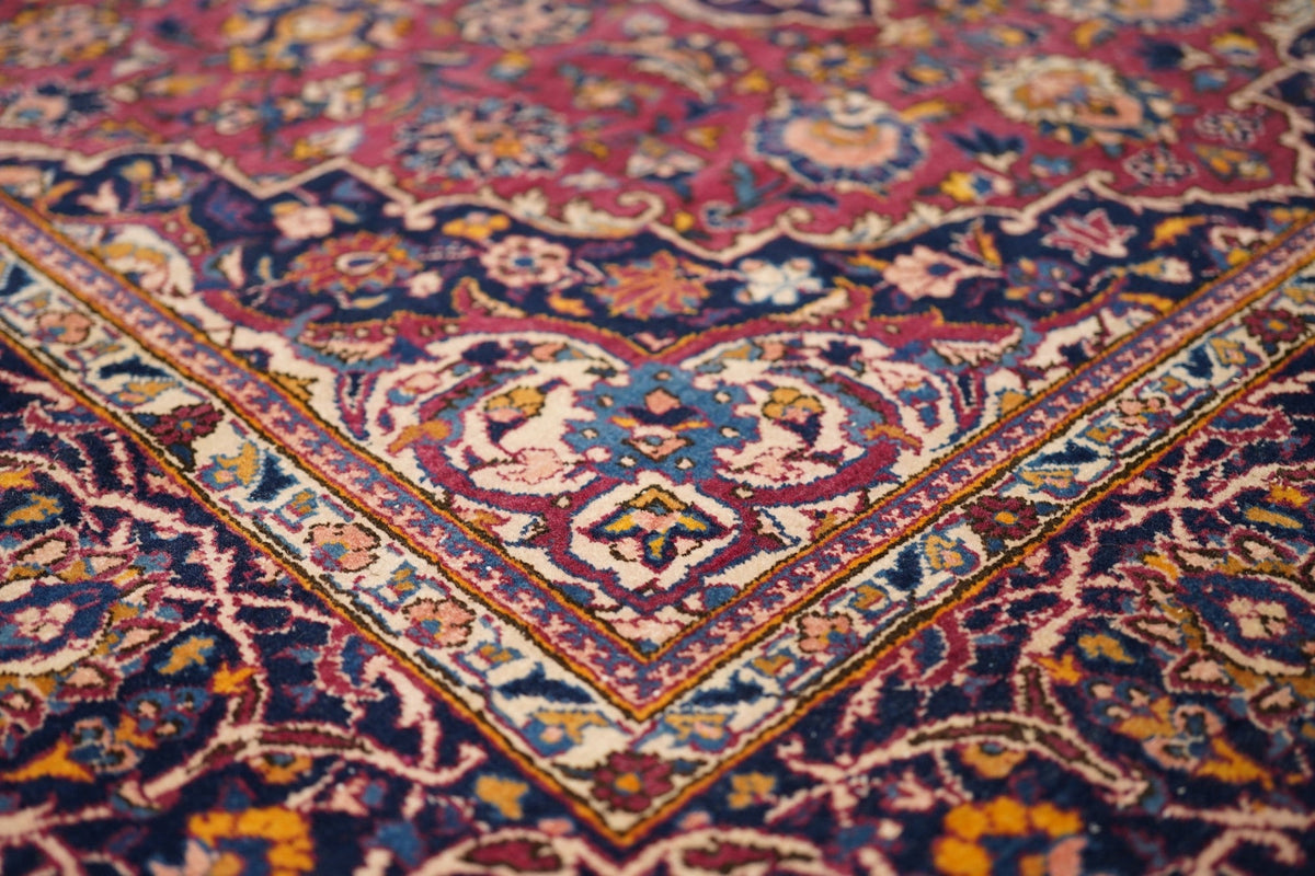 Vintage Kashan Rug 4'4'' x 6'10''