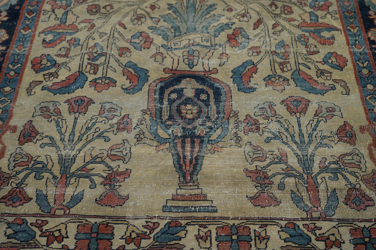 Antique Fine Mohtasham Kashan Rug 5'5" x 8' 8''