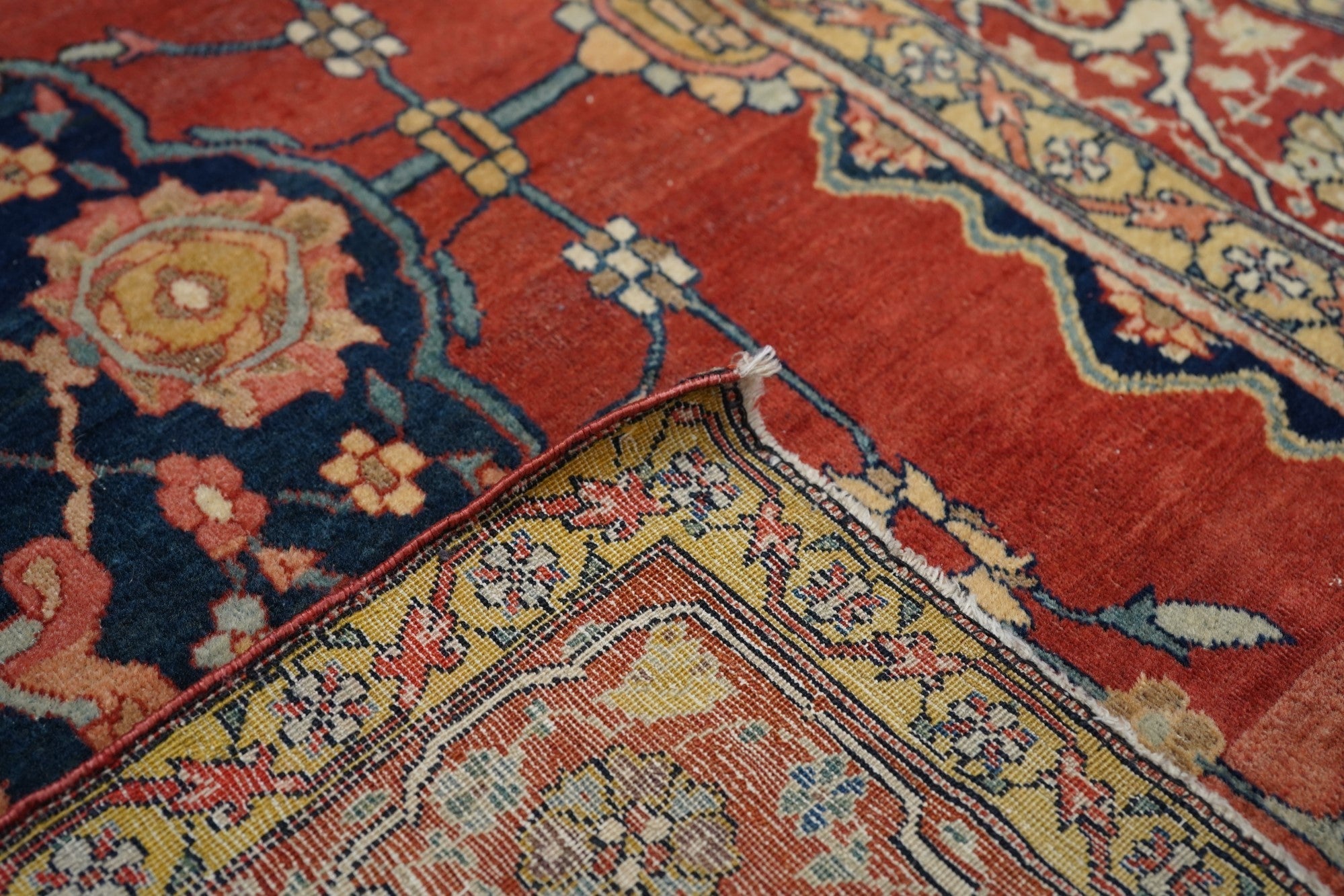 Antique Sarouk Rug 4'2'' x 6'6''