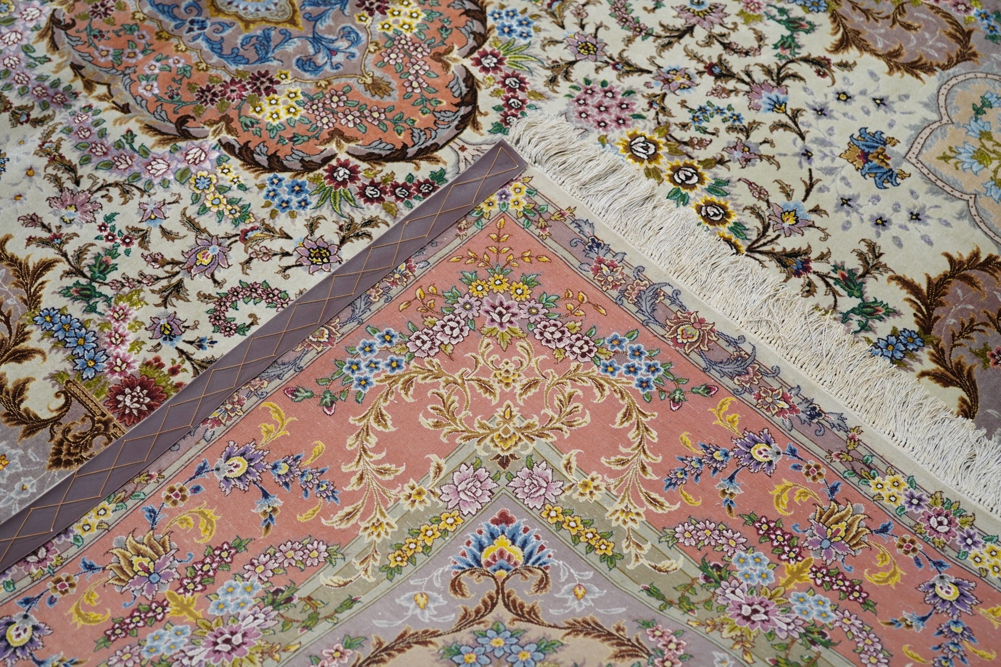 Extremely Fine Tabriz 70 Raj. Wool and Silk with a Silk foundation Rug 5'3'' x 7'7''