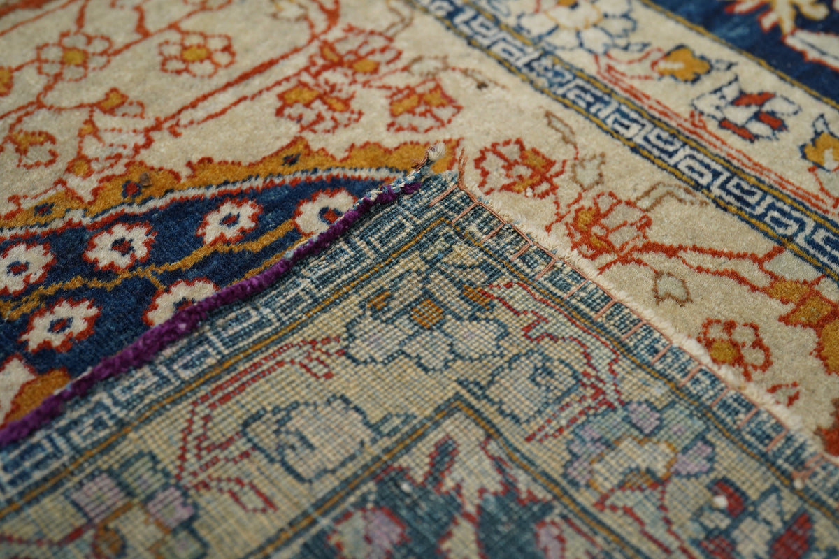 Antique Mohtashem Kashan Rug 4'2'' x 6'8"