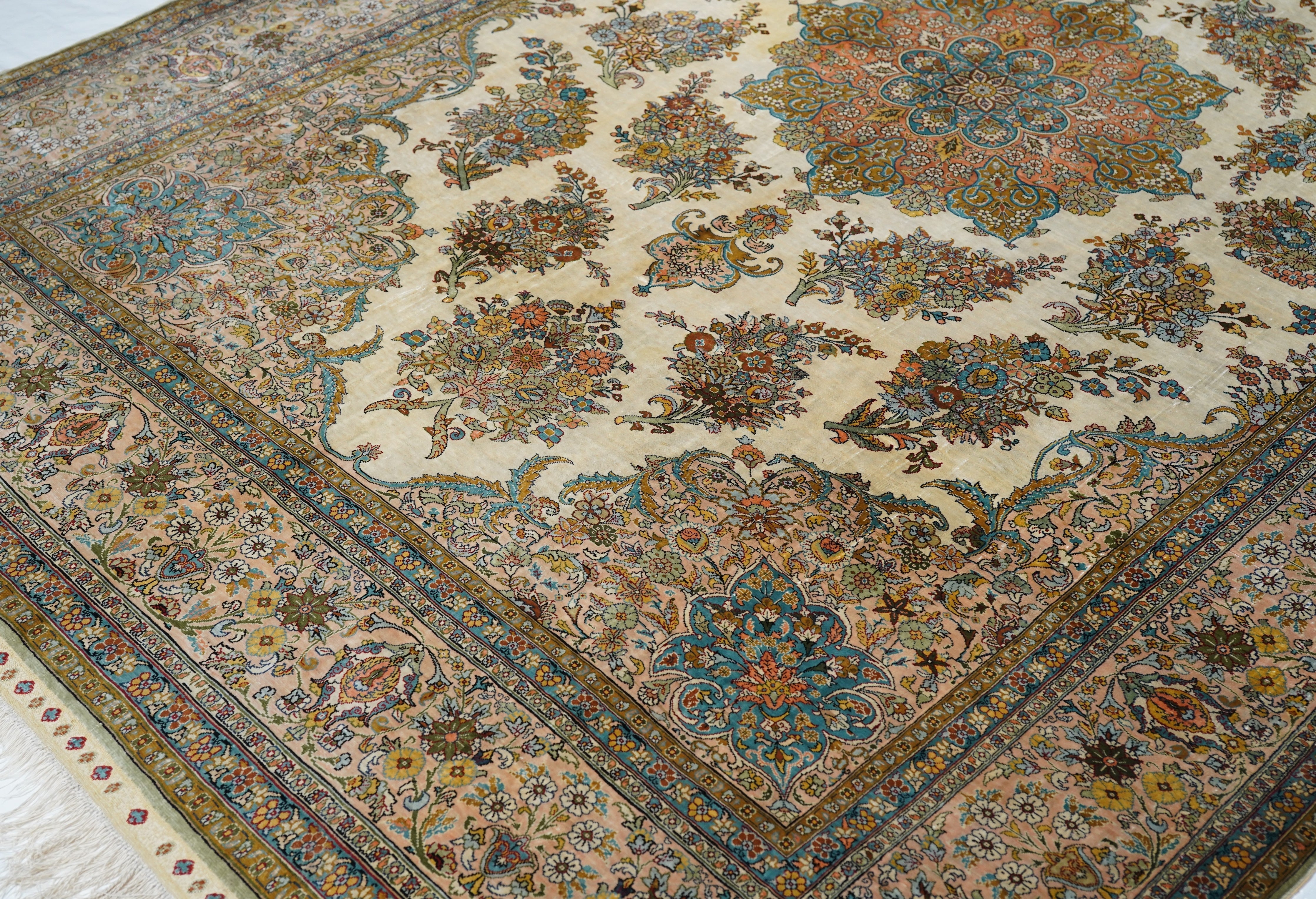 Extremely Fine Antique Silk Hereke Rug 6'6'' x 9'6''