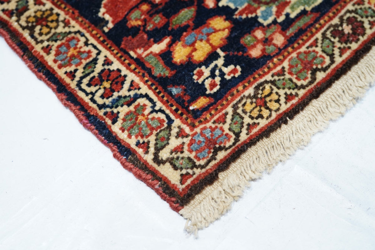 Antique Sarouk Rug 4'3" x 6'10"
