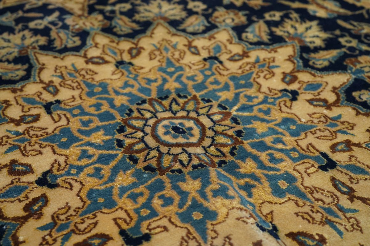 Vintage Nain Rug 4'5'' x 7'4''
