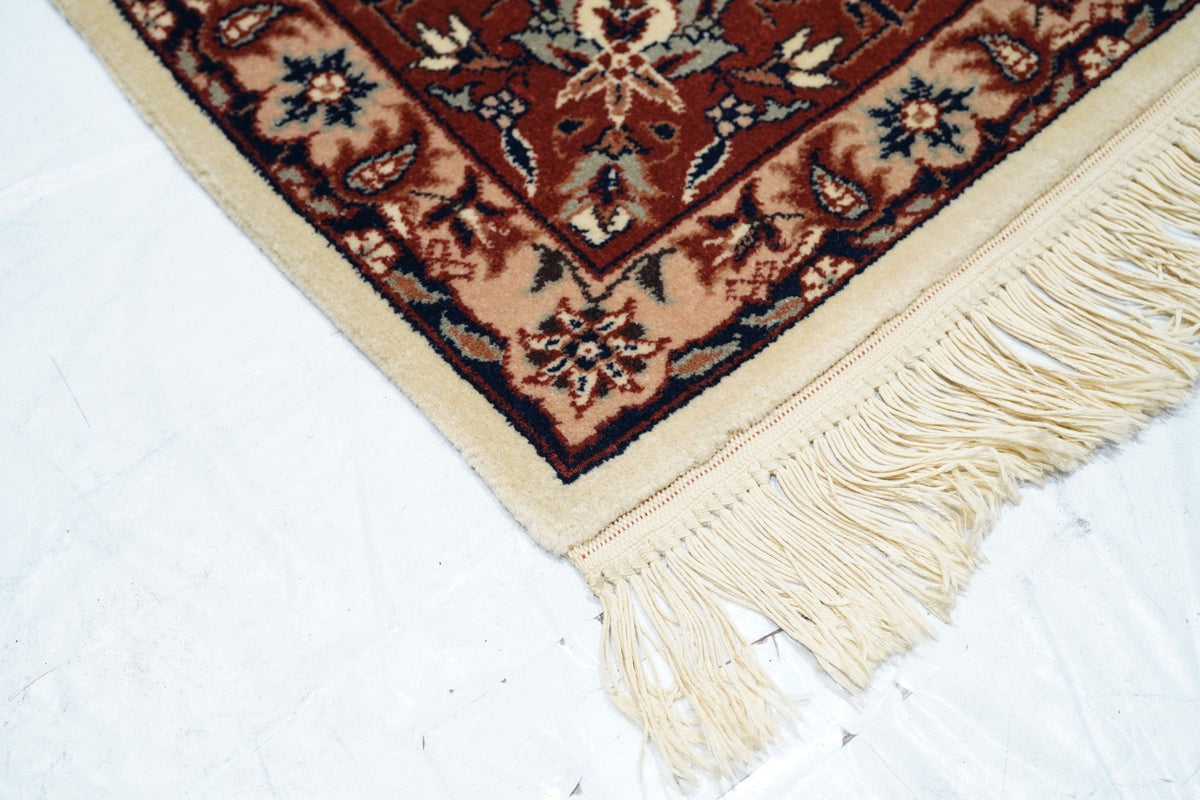 Rug 6'0'' x 9'0''