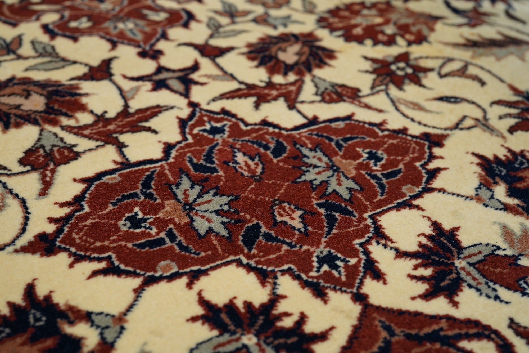Rug 6'0'' x 9'0''
