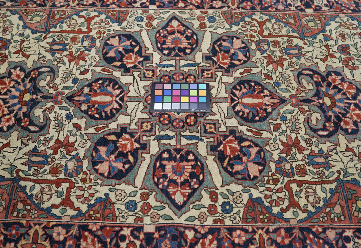 Antique Sarouk Rug 3'3'' x 4'11''
