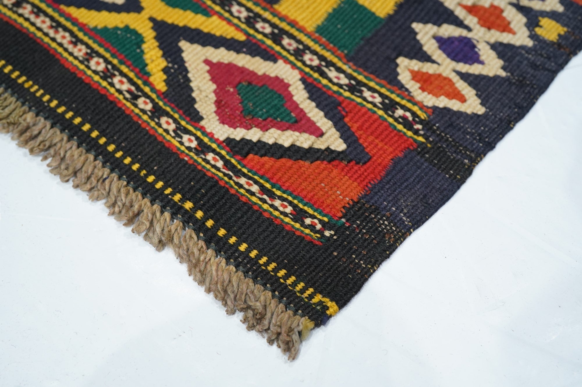 Vintage Kilim Rug 2'4'' x 4'10''