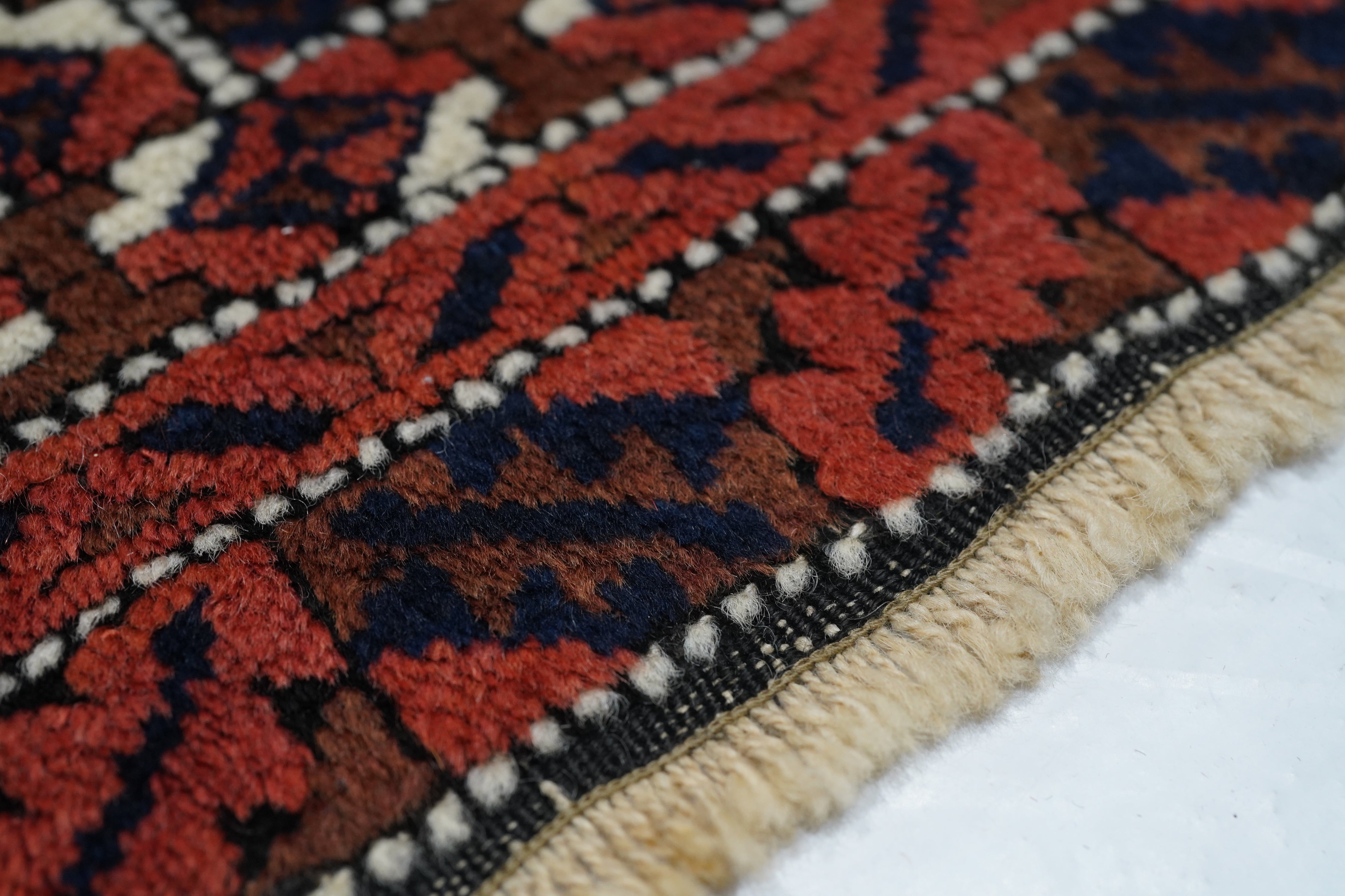 Vintage Baluch Rug 3'0'' x 5'4''