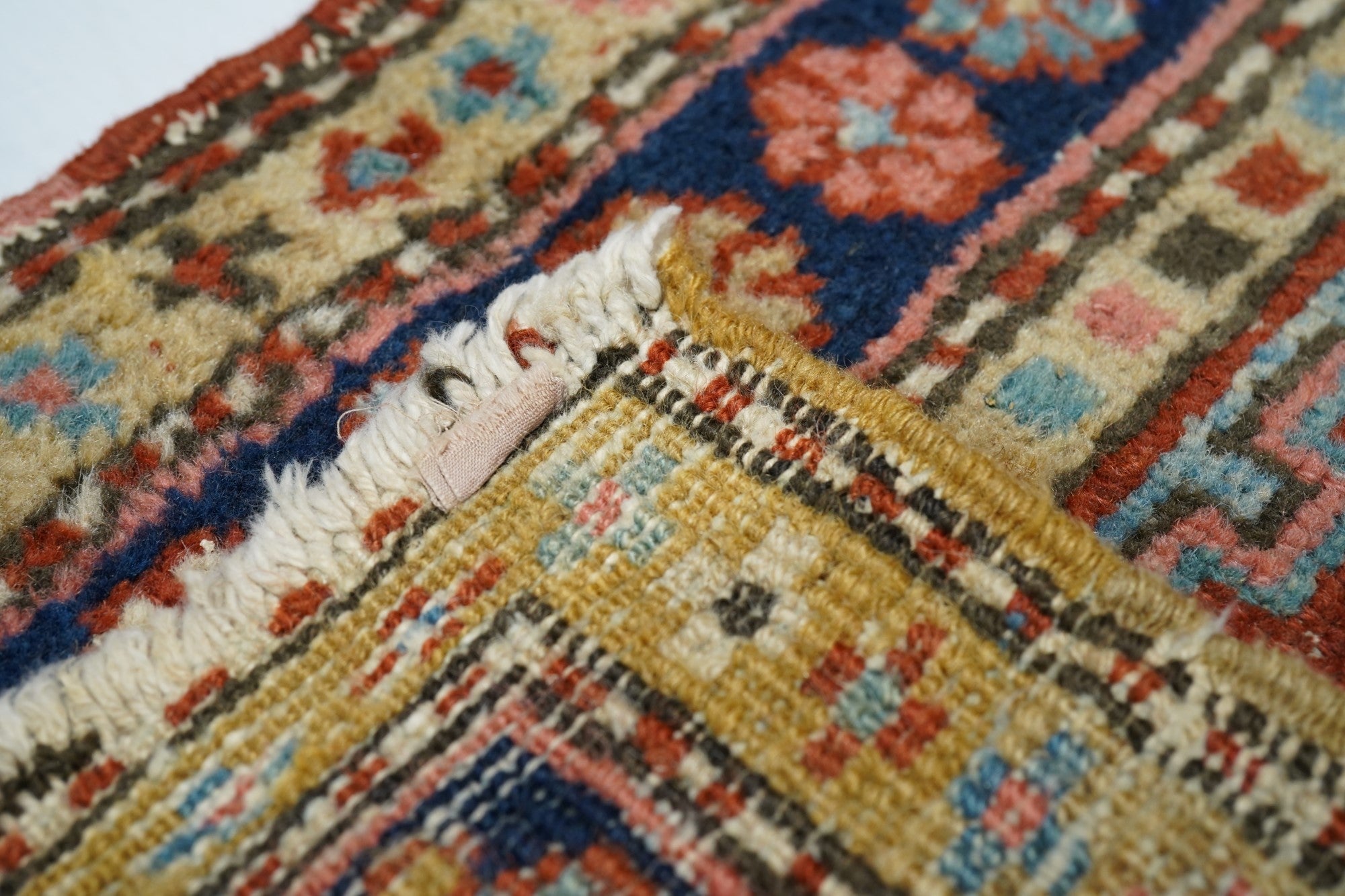 Antique Heriz Rug 2'6'' x 4'1''