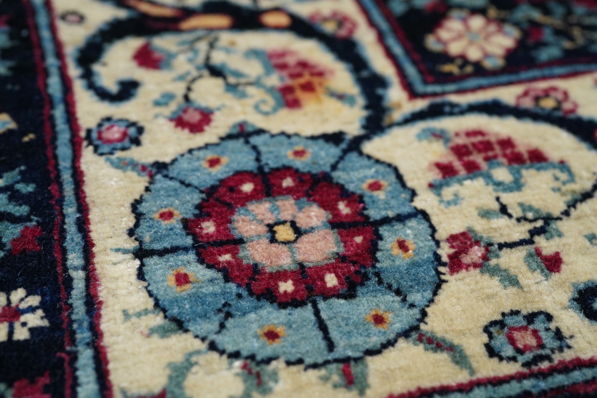 Antique Tehran Rug 4'3'' x 6'9''