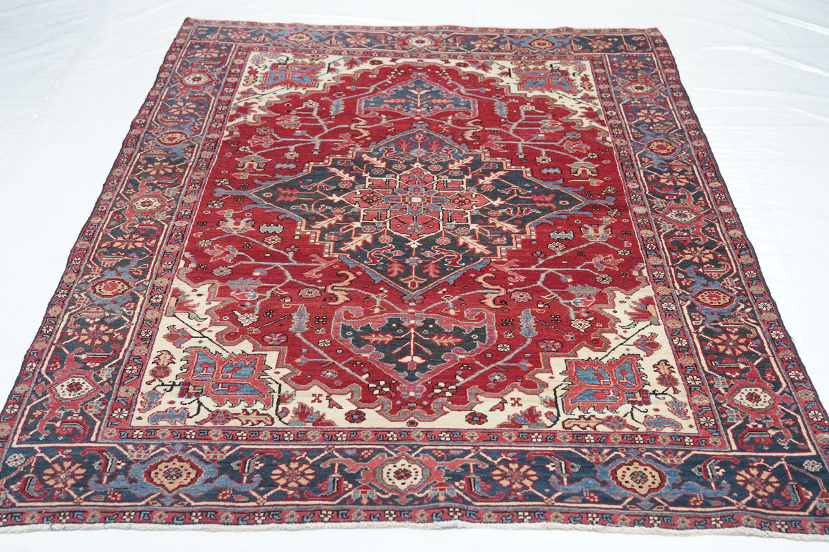 Vintage Heriz Serapi Rug 5'0'' x 6'10''