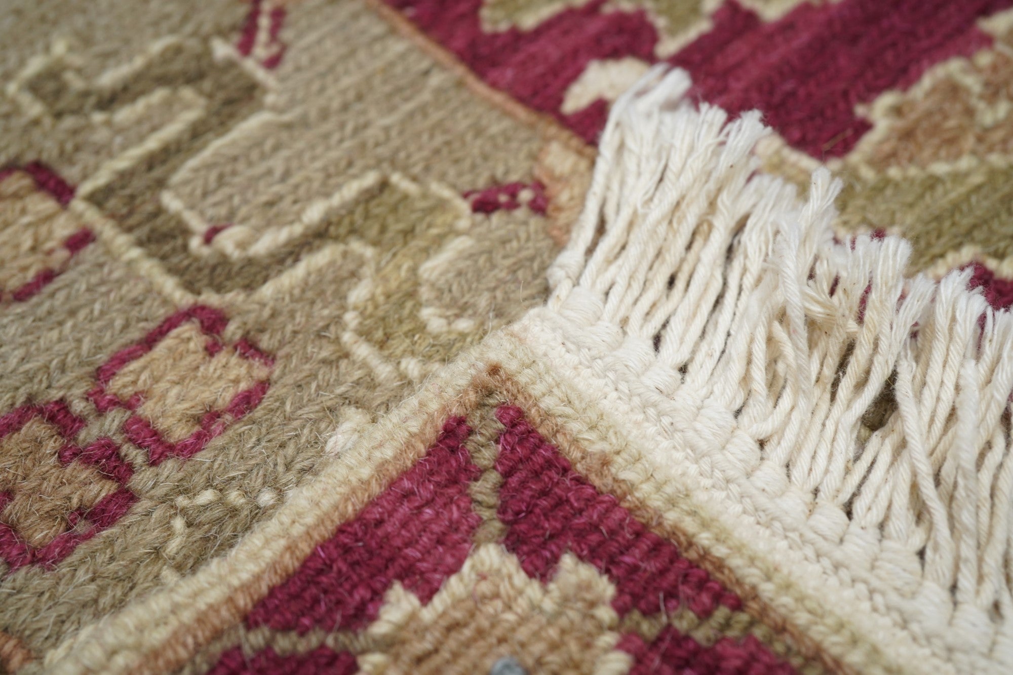 Sumak Rug 3'0" x 5'0"