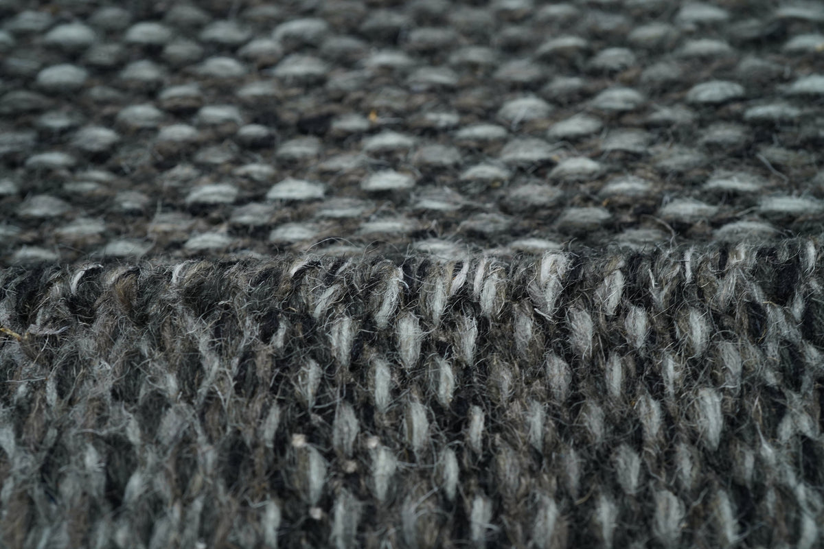 Modern Rug 5'1'' x 8'3''