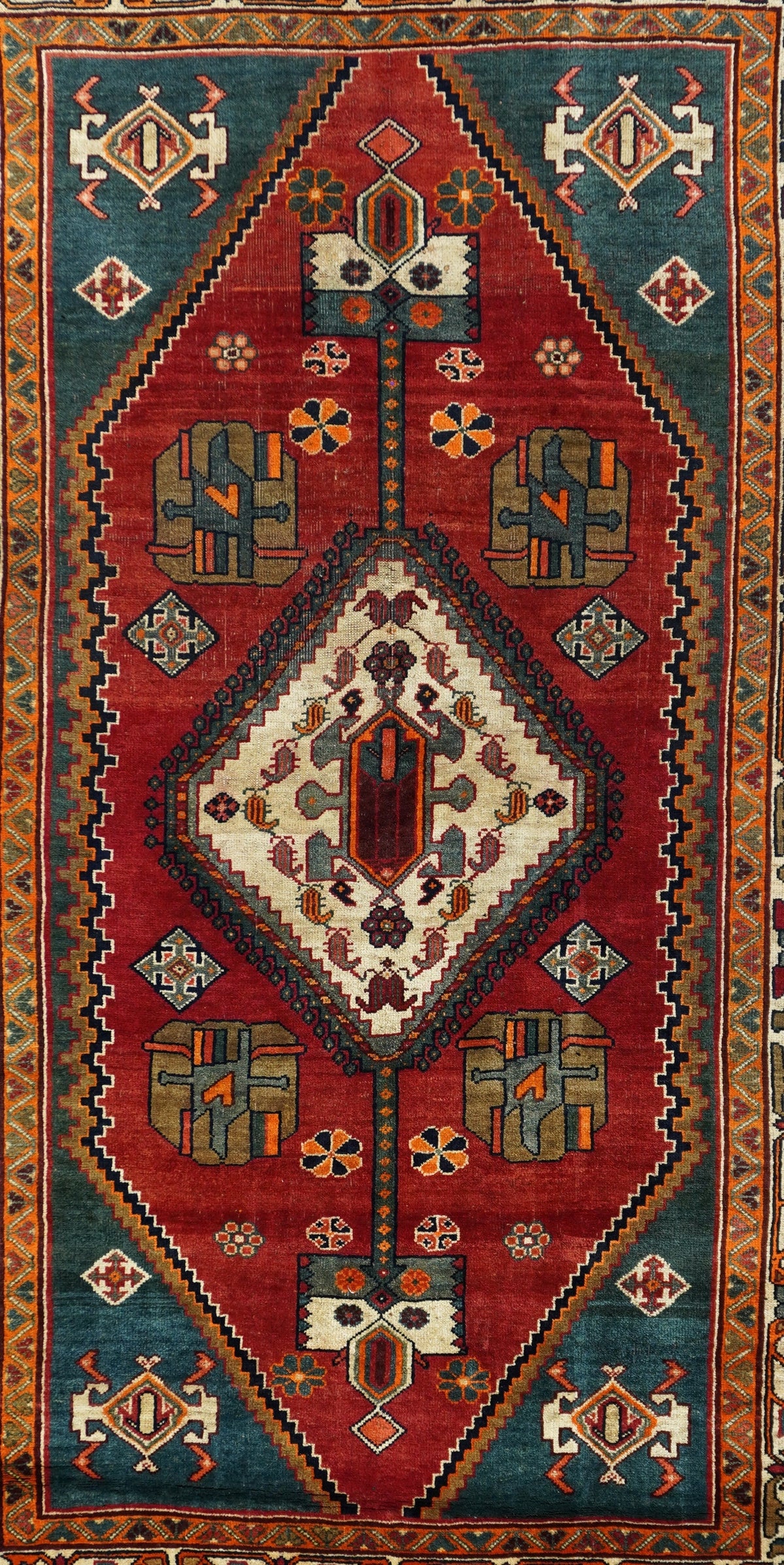 Vintage Bakhtiari Rug 4'9'' x 8'3''