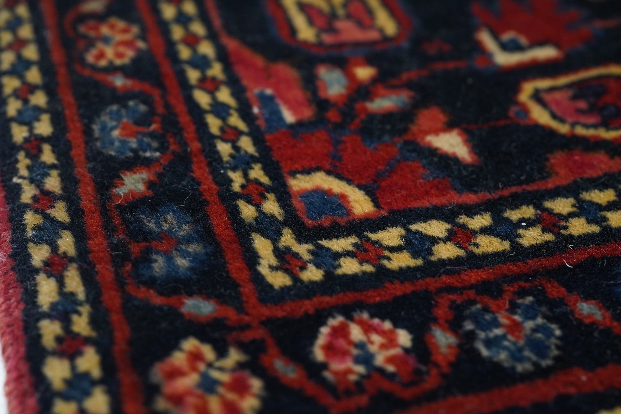 Antique Farahan Sarouk Rug 1'11'' x 2'4''