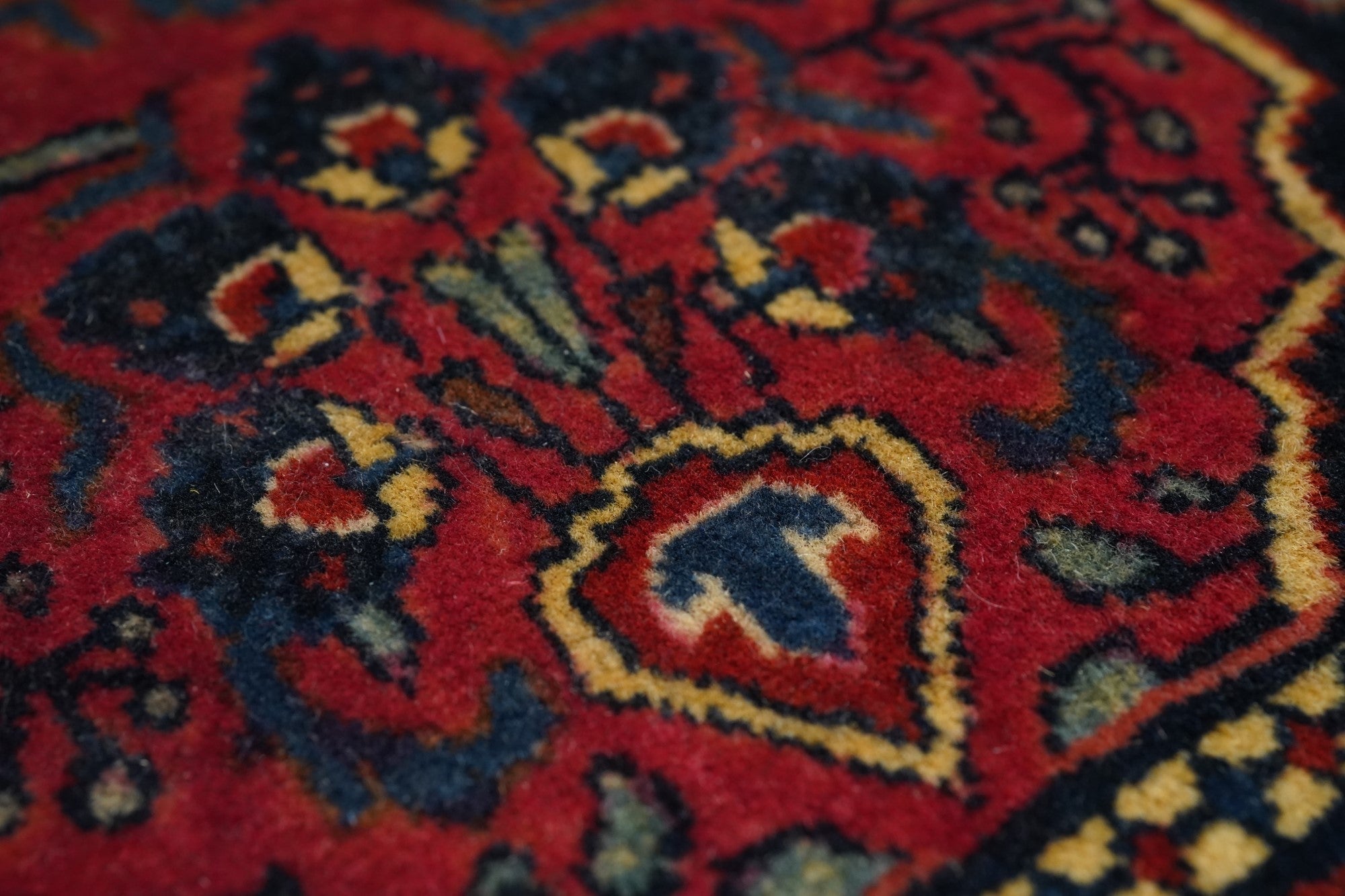 Antique Farahan Sarouk Rug 1'11'' x 2'4''