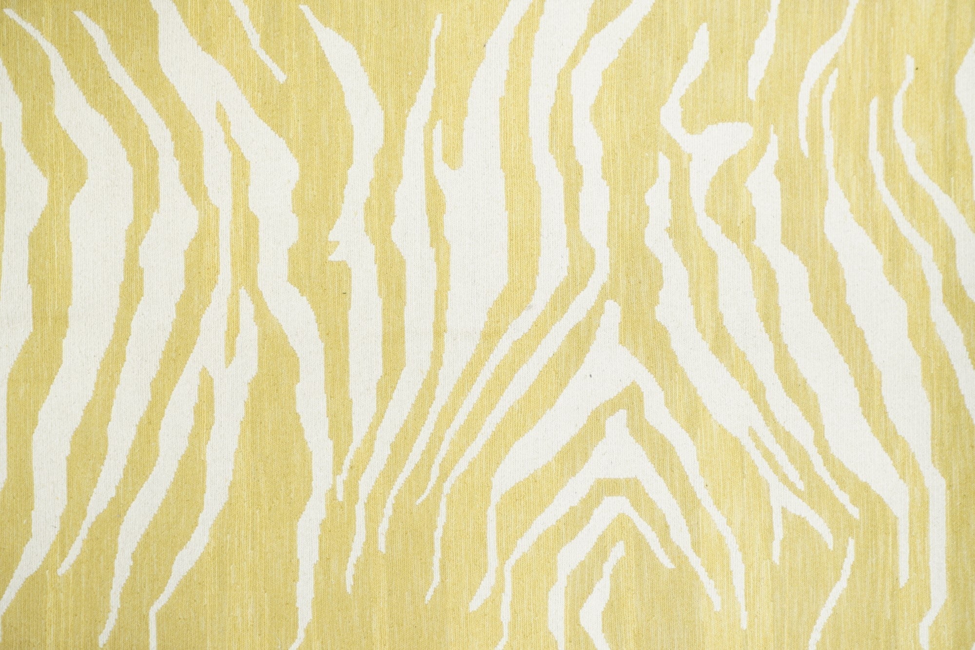Sumak Rug 4'1'' x 6'1''