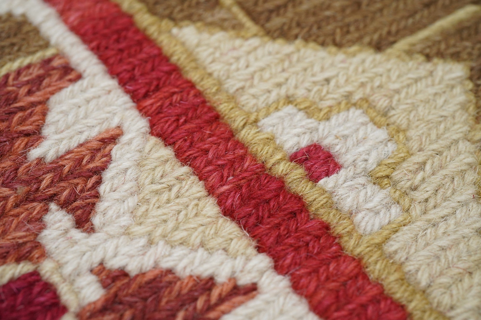 Sumak Rug 4'0" x 5'11''