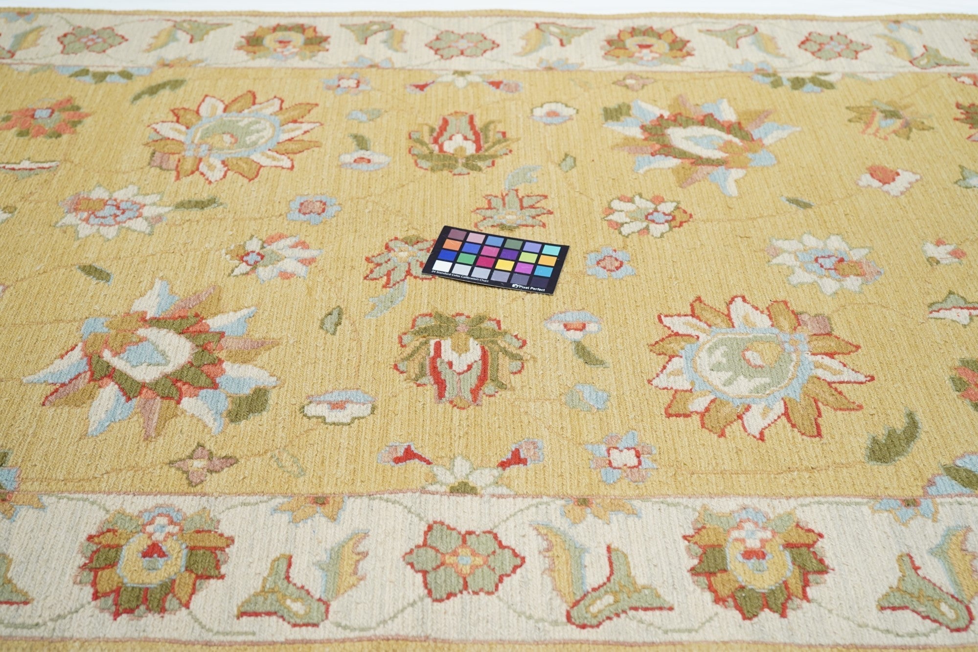 Sumak Rug 4'1'' x 6'1''