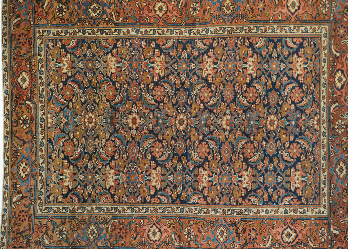 Antique Heriz Serapi Rug 4'9'' x 6'0''