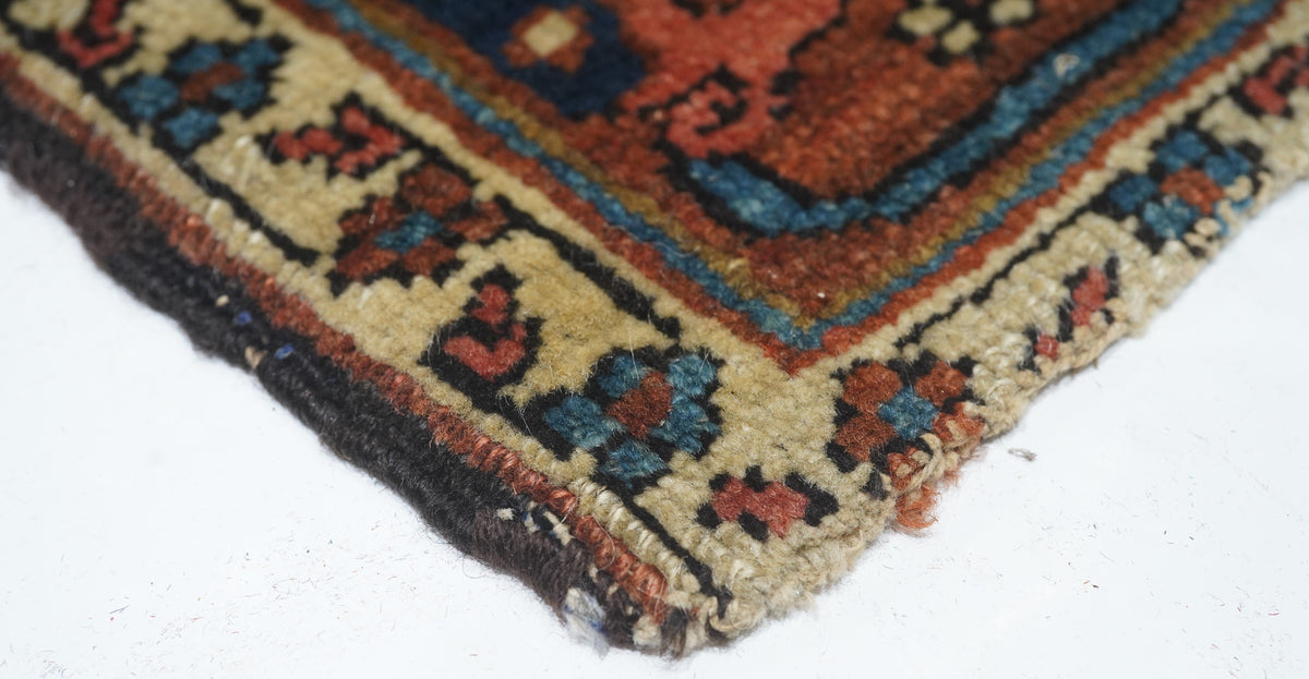 Antique Heriz Serapi Rug 4'9'' x 6'0''