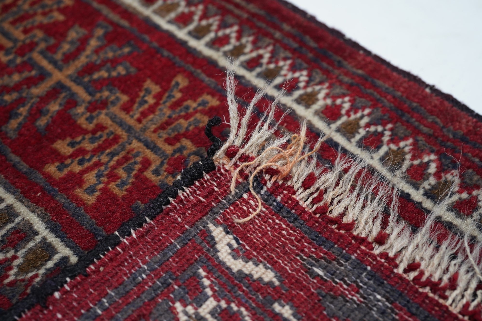 Vintage Turkmen Rug 2'10'' x 3'10''