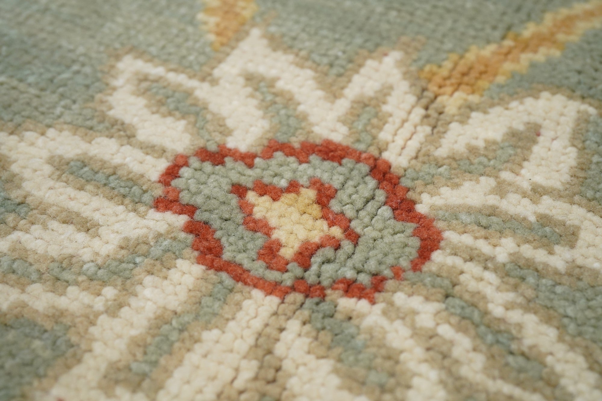 Oushak Rug 8'0" x 9'11''