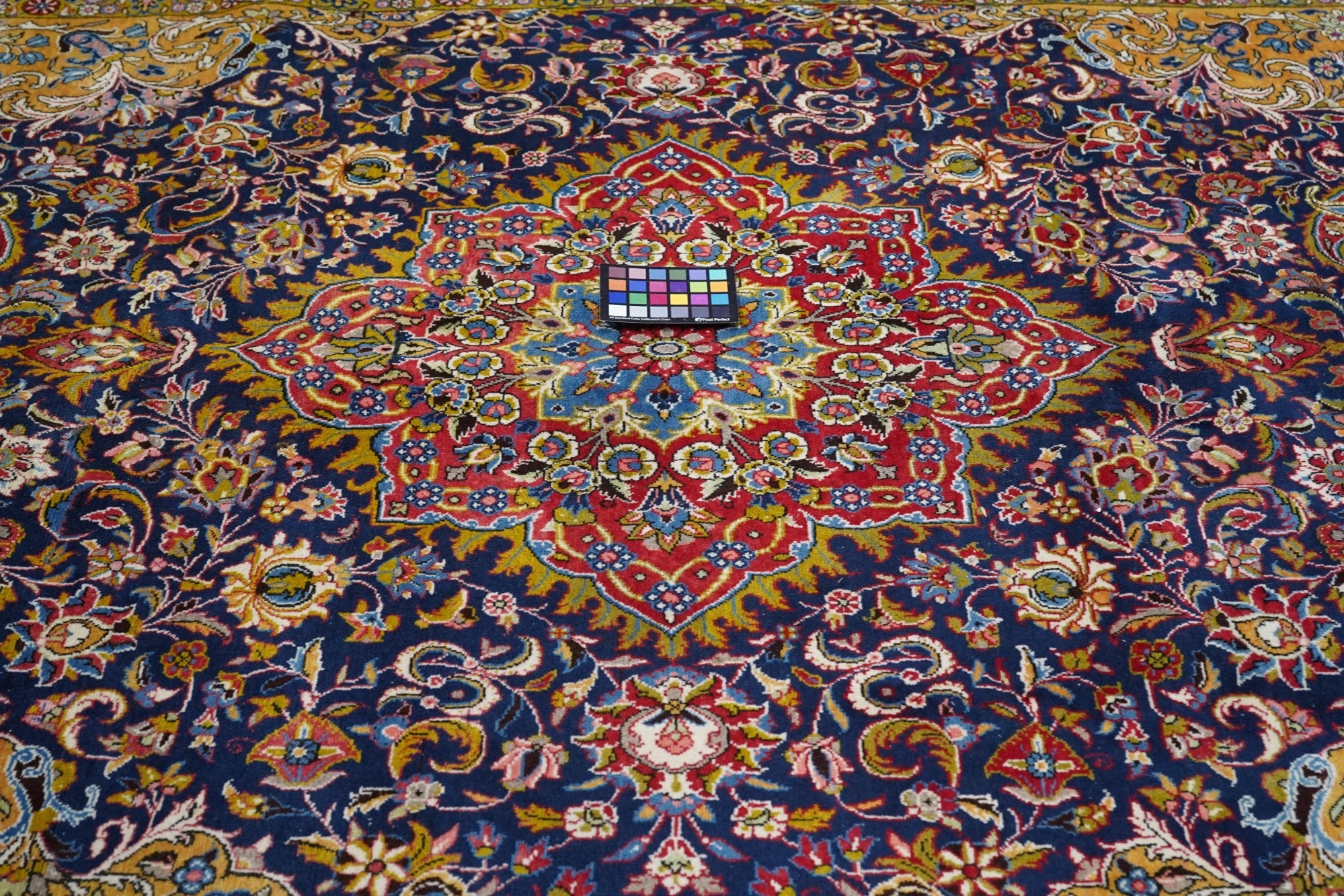 Extremely Fine Qum Rug 7'0" x 10'0"