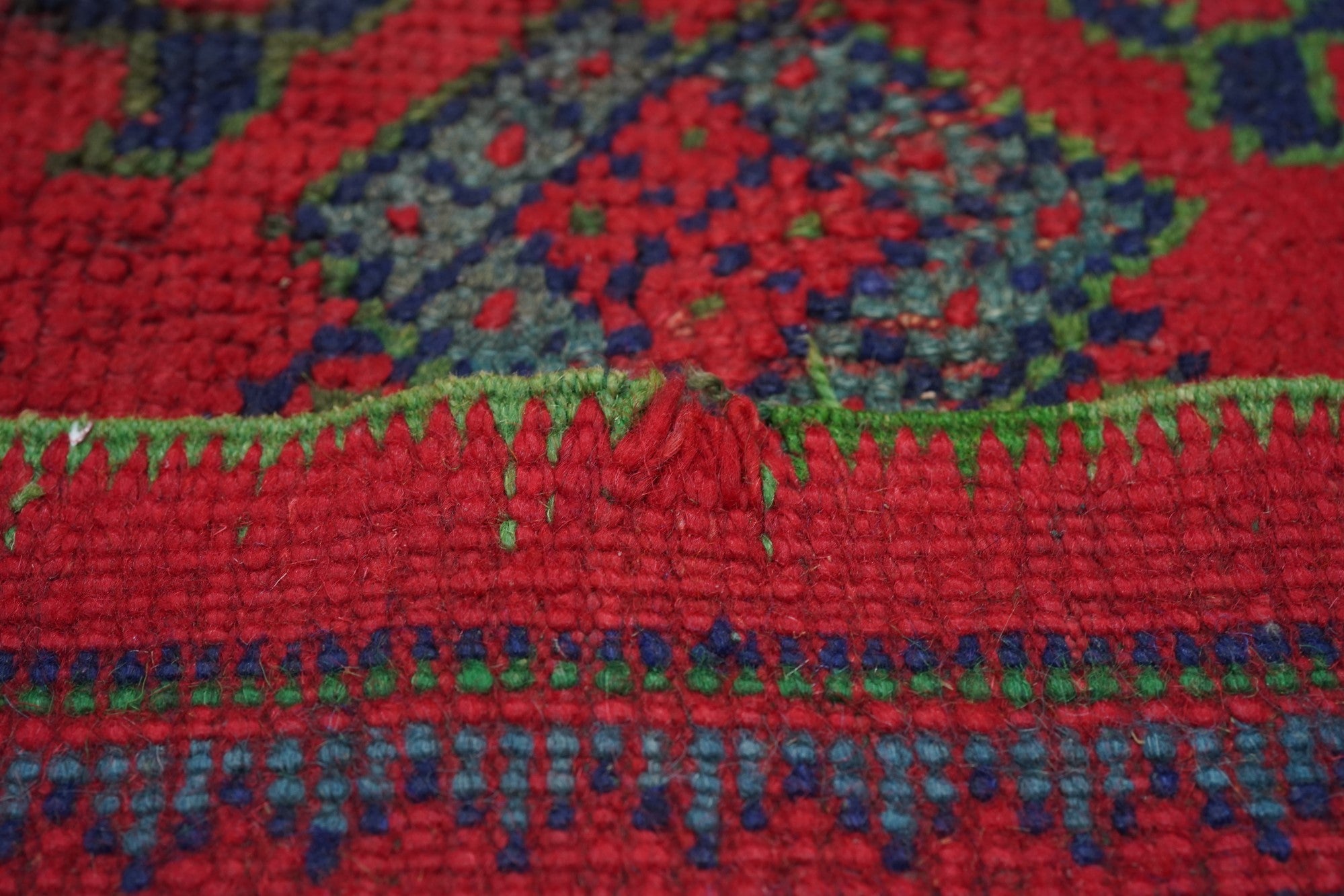 Fine Antique Oushak Wool Rug 9'0" x 11'5''