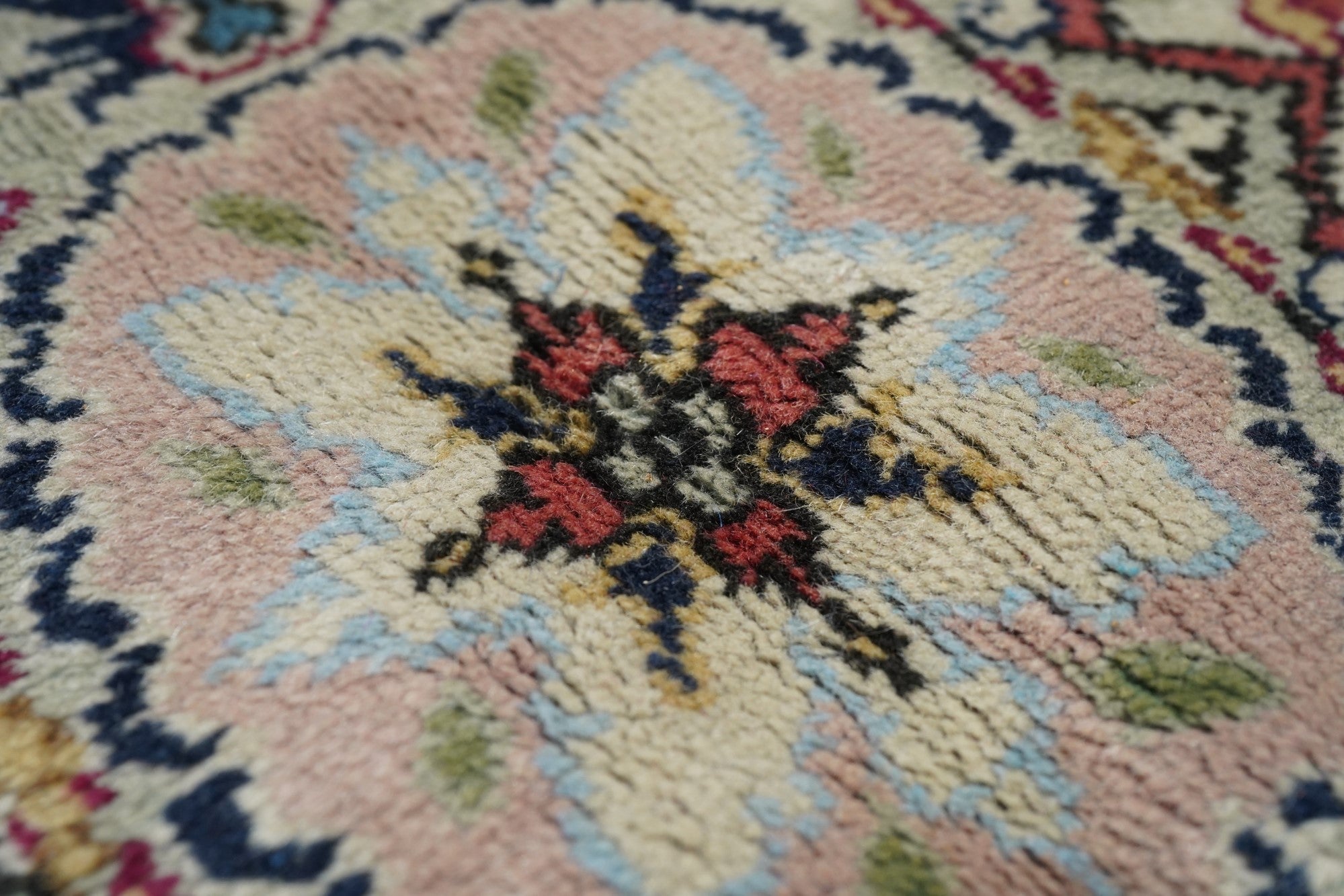 Vintage Turkish Rug 5'10'' x 9'0"