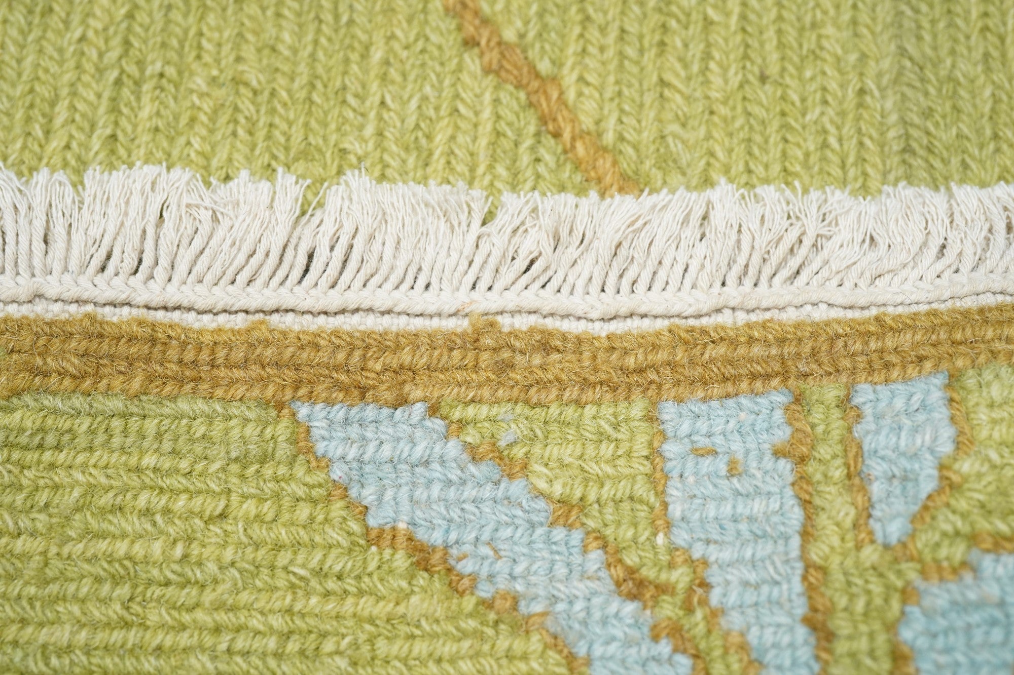 Sumak Rug 3'0" x 5'0"