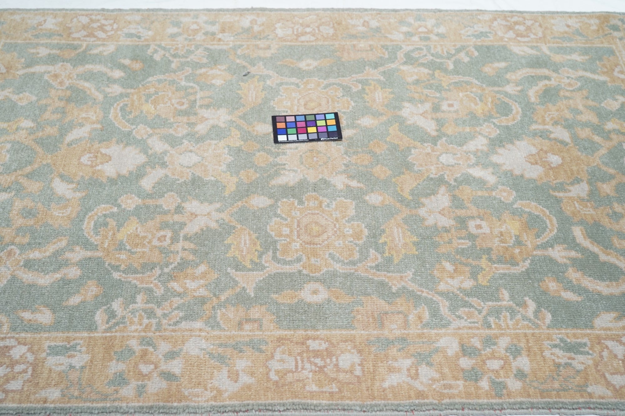 Oushak Rug 4'1'' x 6'1''