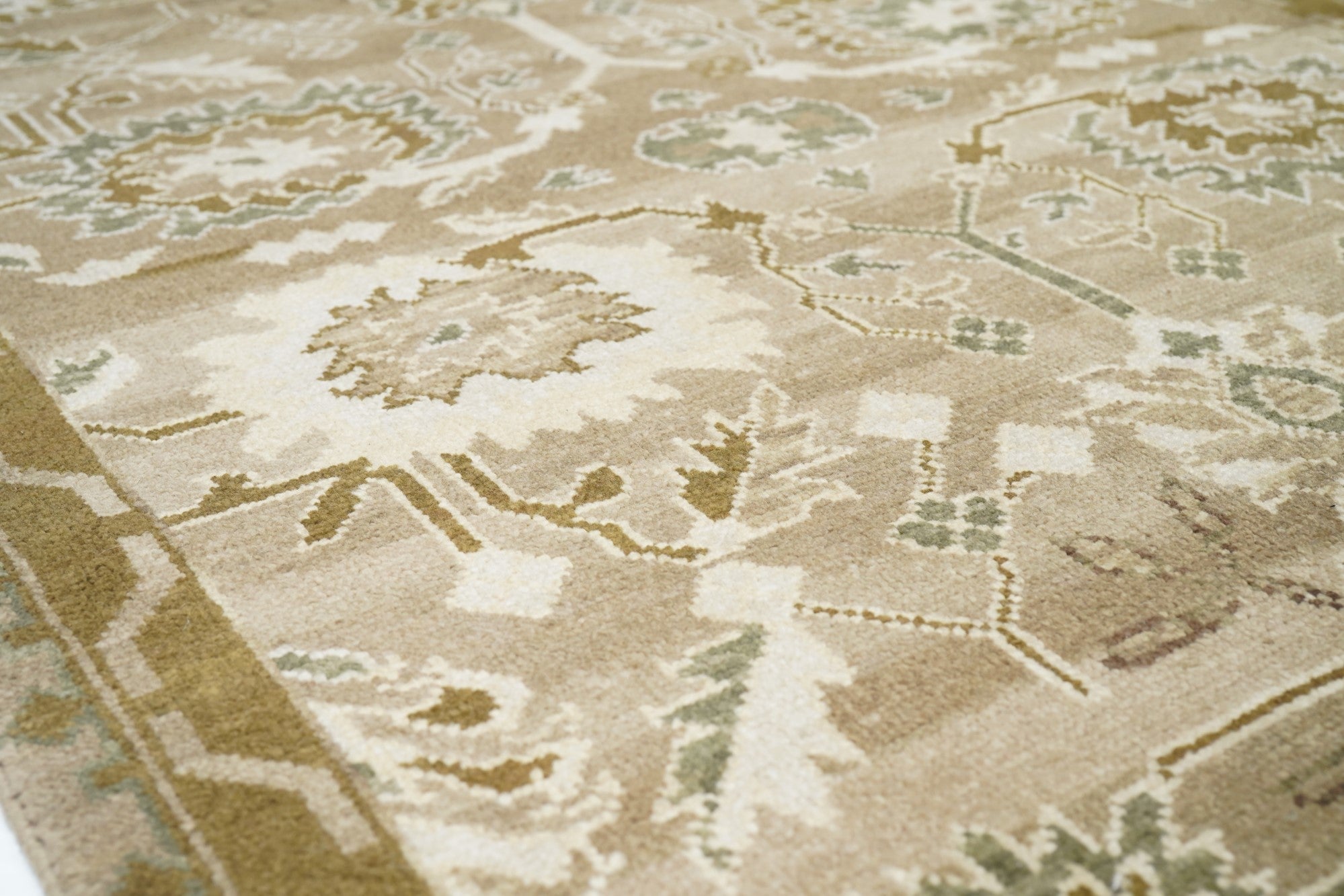 Turkish Oushak Rug 4'1'' x 6'1''