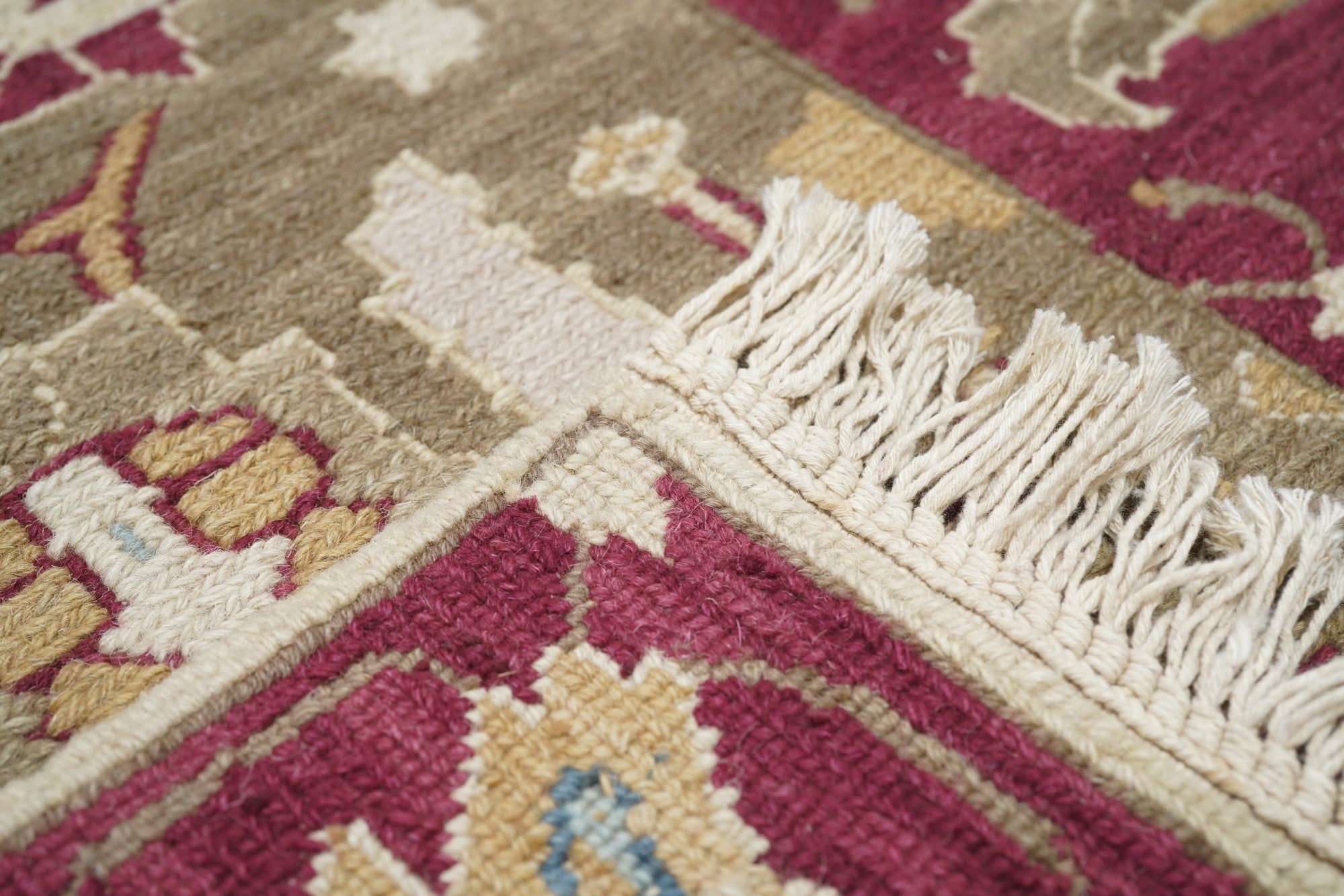 Sumak Rug 4'1'' x 6'1''