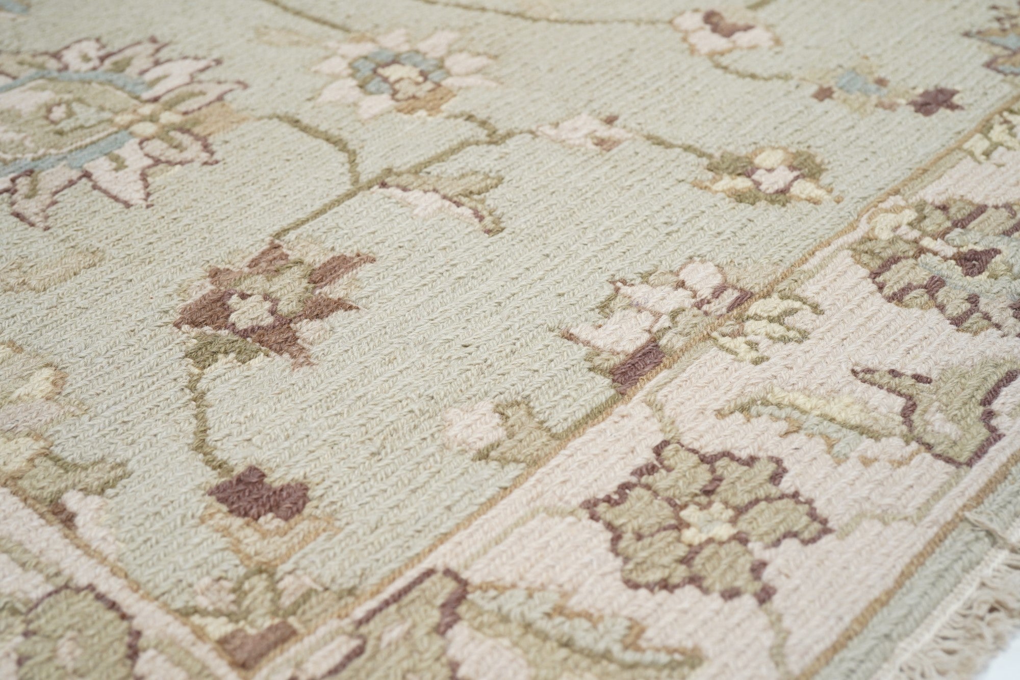 Sumak Rug 4'1'' x 6'1''