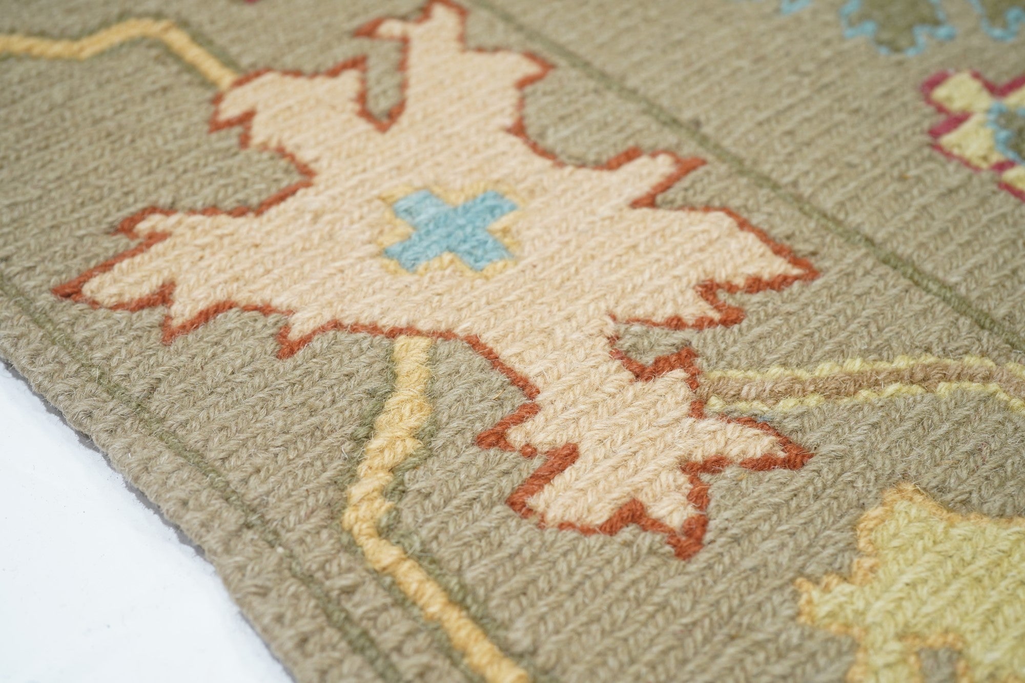 Sumak Rug 4'1'' x 6'1''