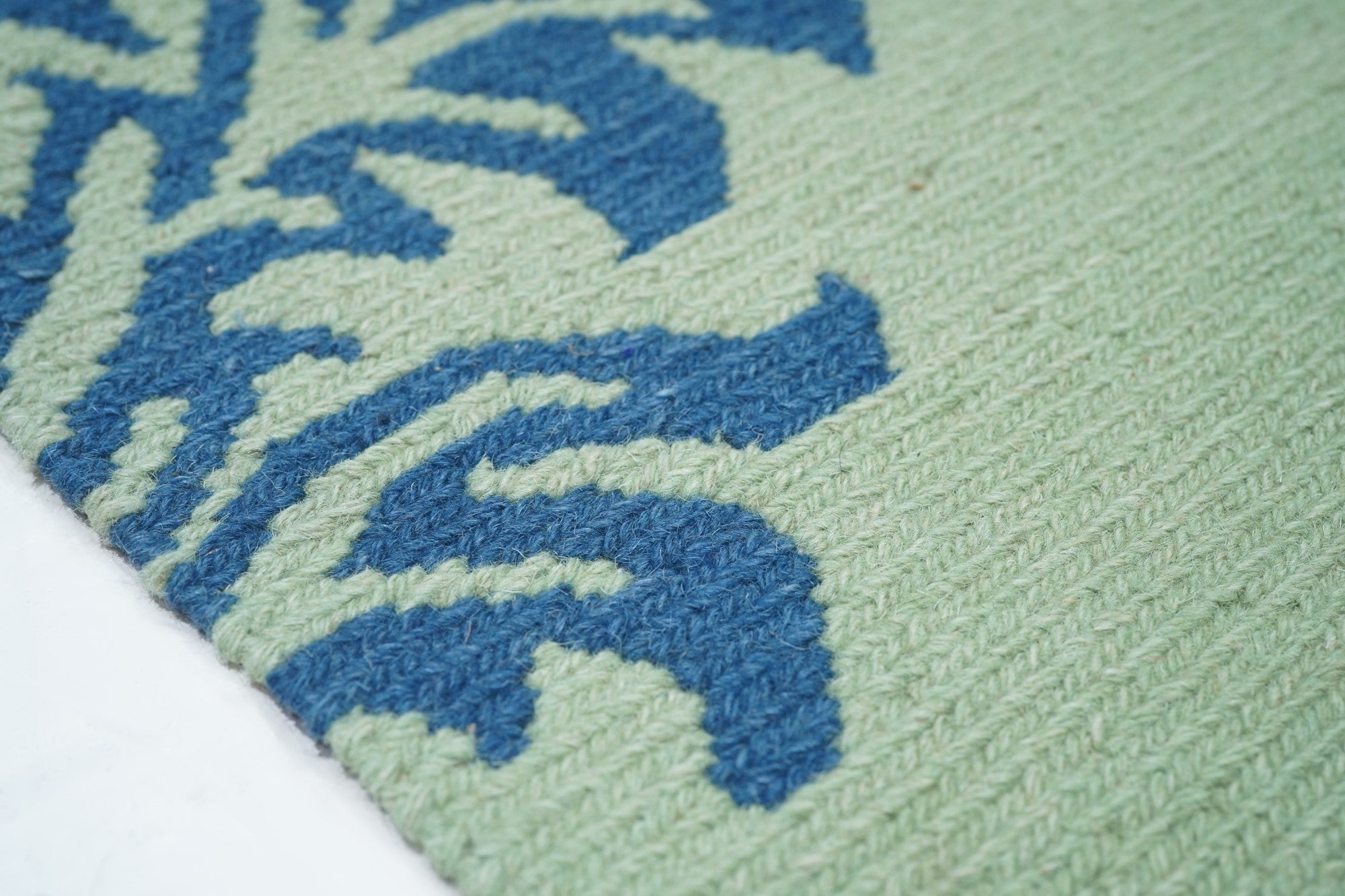 Sumak Rug 4'1'' x 6'1''
