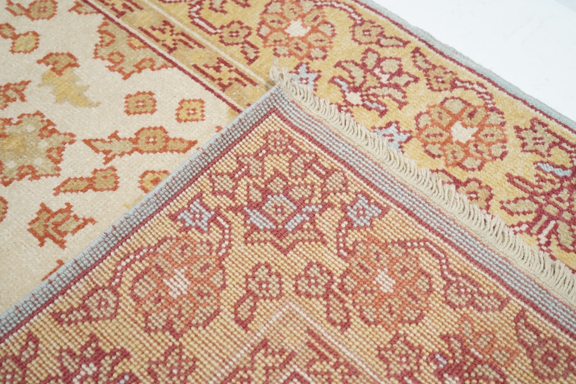 Oushak Rug 4'0" x 6'0"