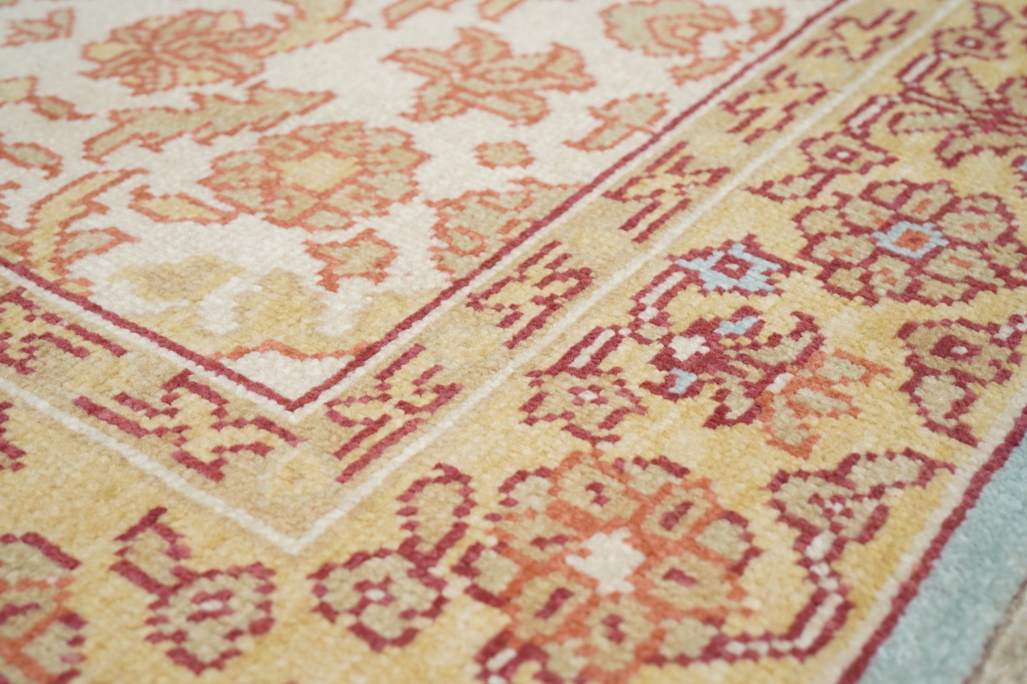 Oushak Rug 4'0" x 6'0"