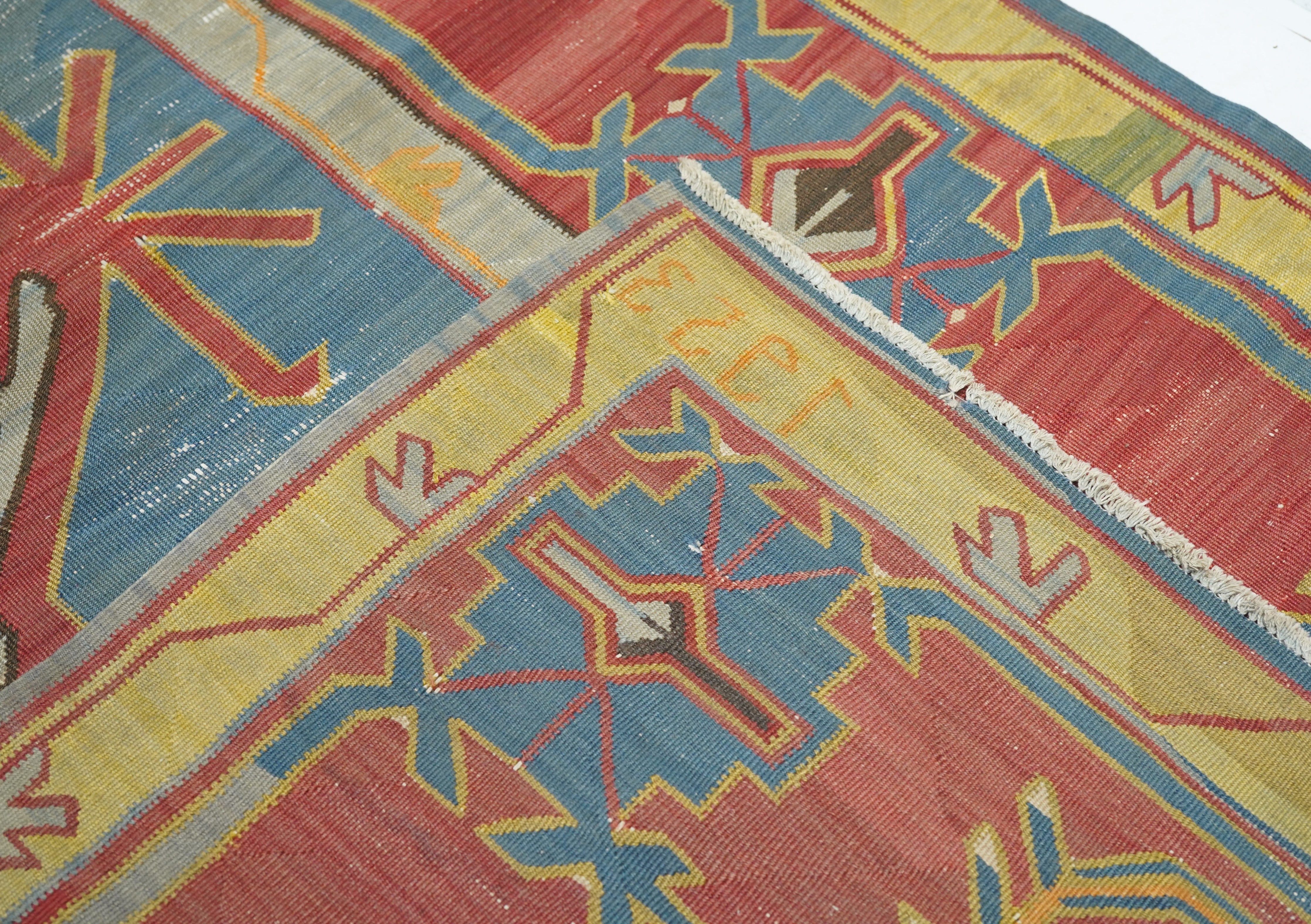Antique Kilim Rug 4'9'' x 8'9''