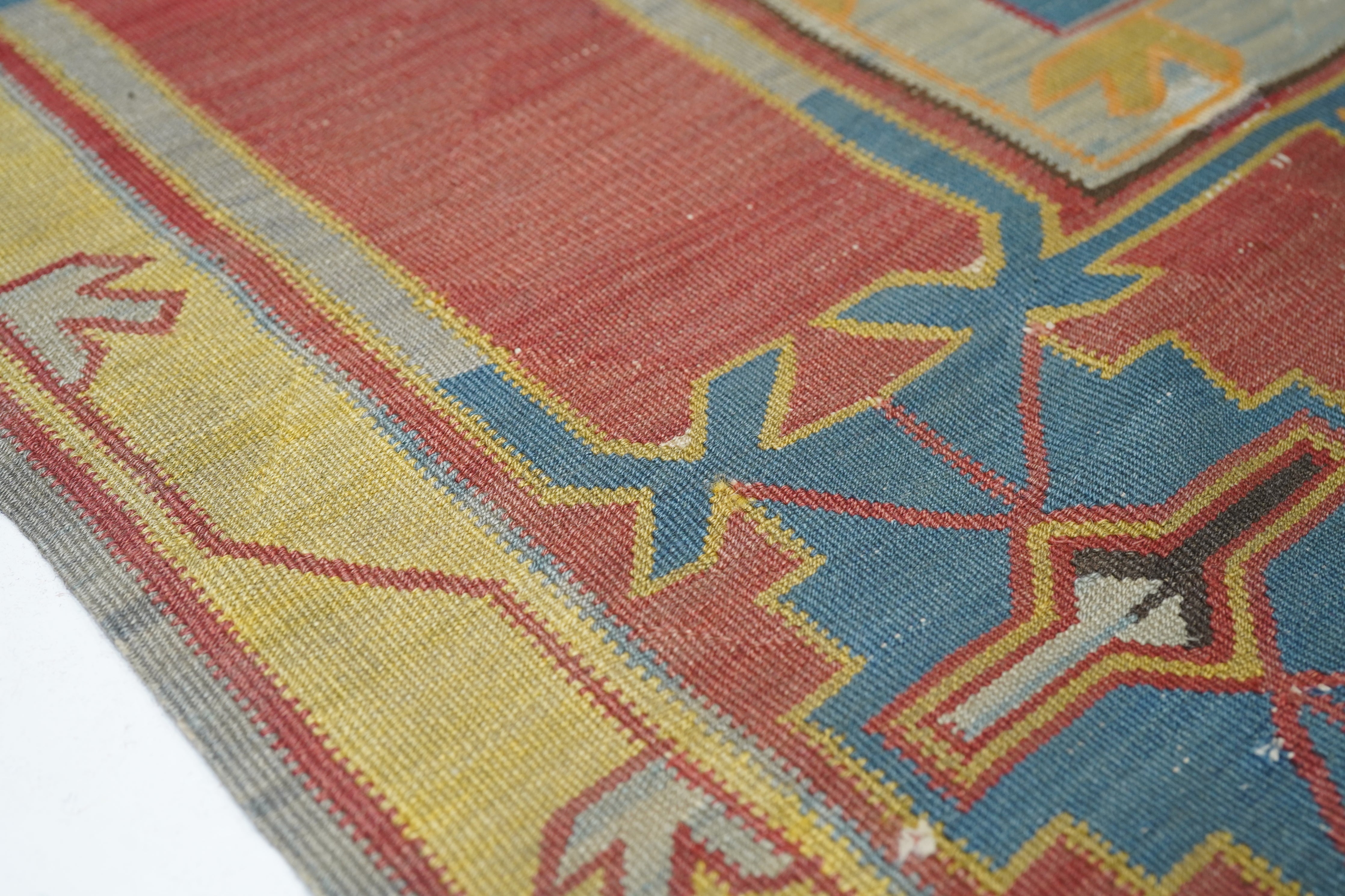 Antique Kilim Rug 4'9'' x 8'9''