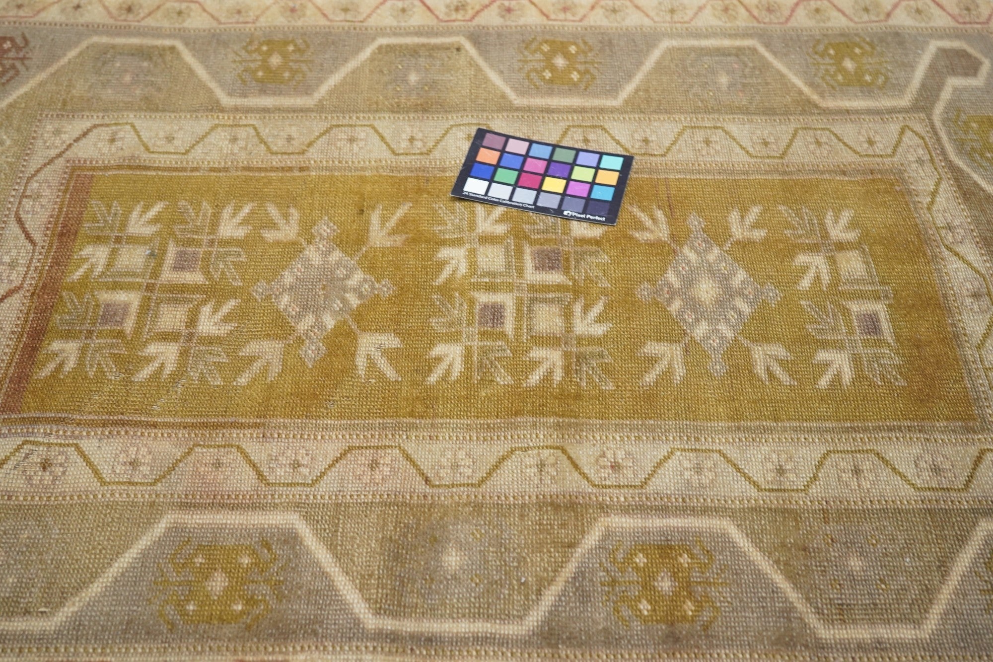 Oushak Rug 3'0" x 3'11''