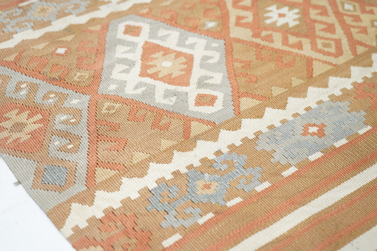 Vintage Kilim Rug 3'0'' x 4'7''